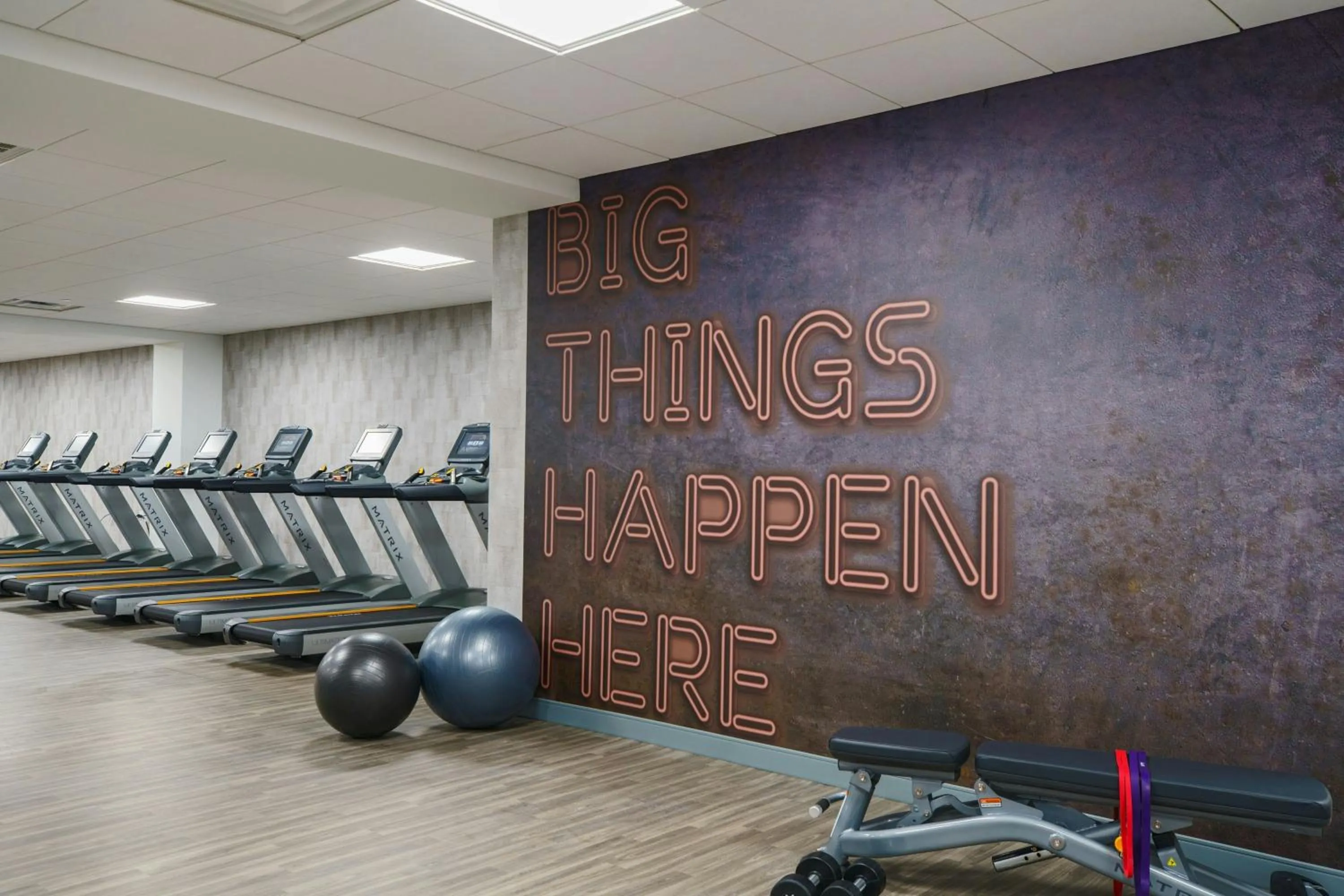 Fitness centre/facilities in Renaissance Dallas Addison