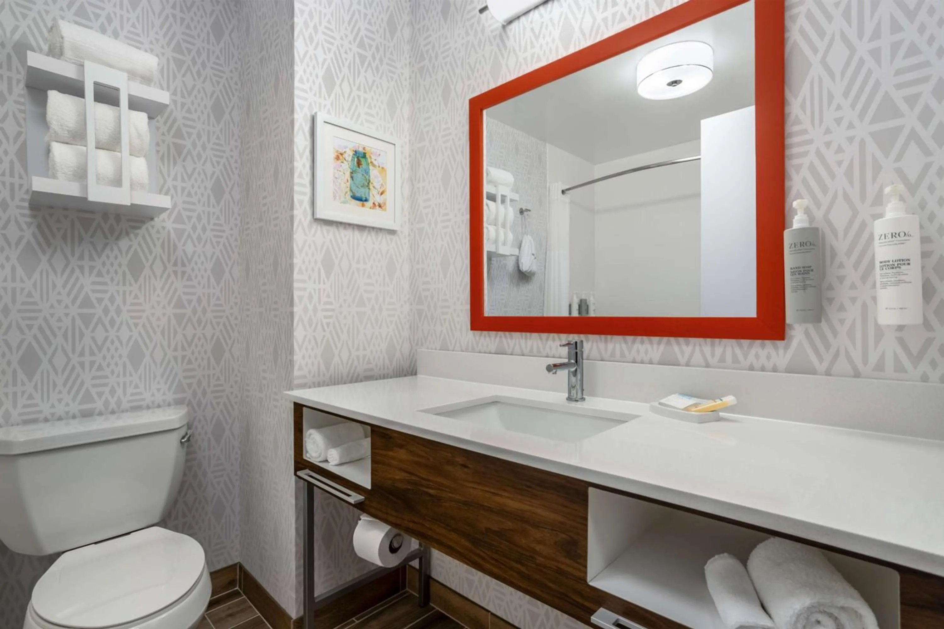 Bathroom in Hampton Inn & Suites Muncie