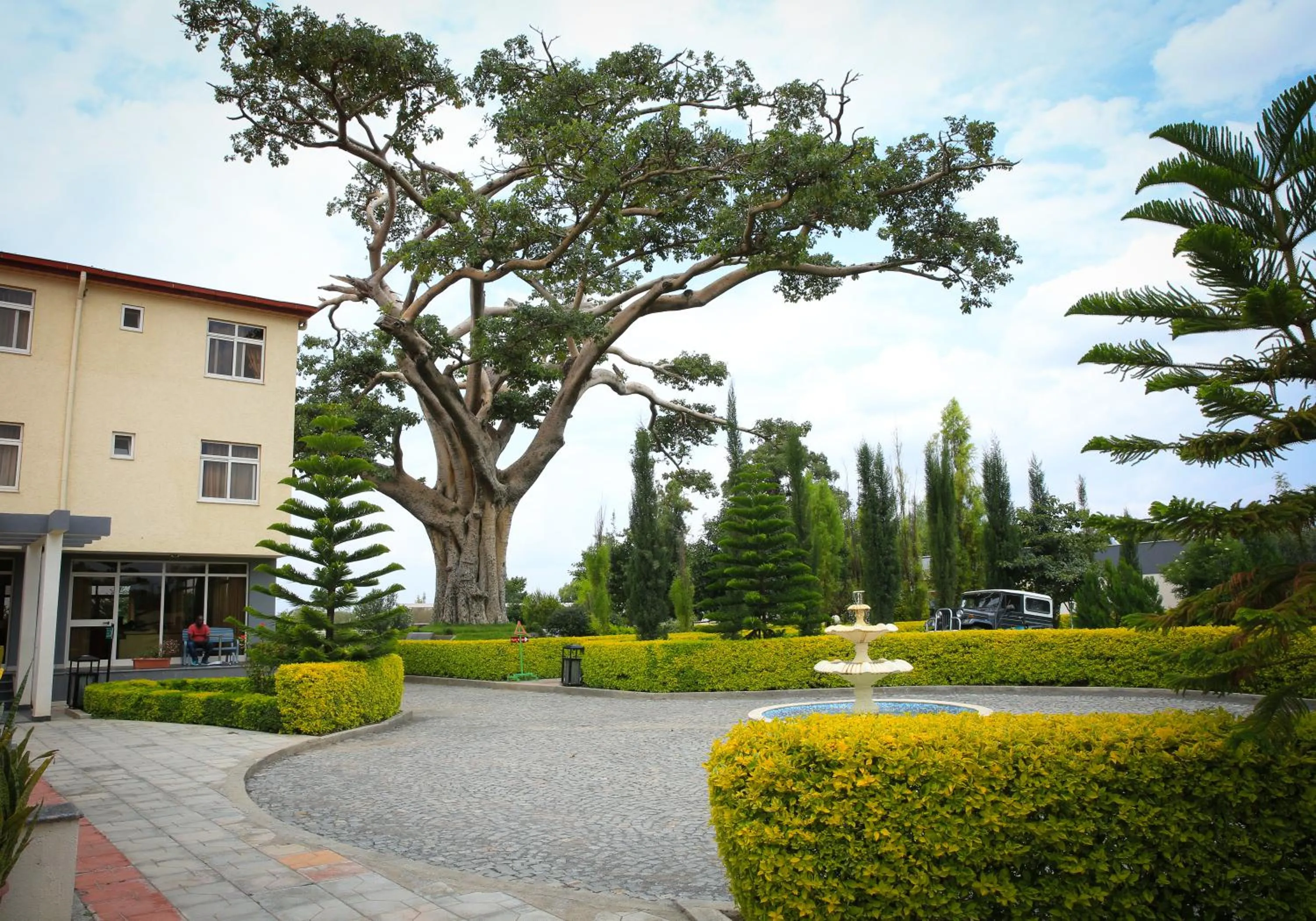 Facade/entrance in Haile Resort Ziway Batu