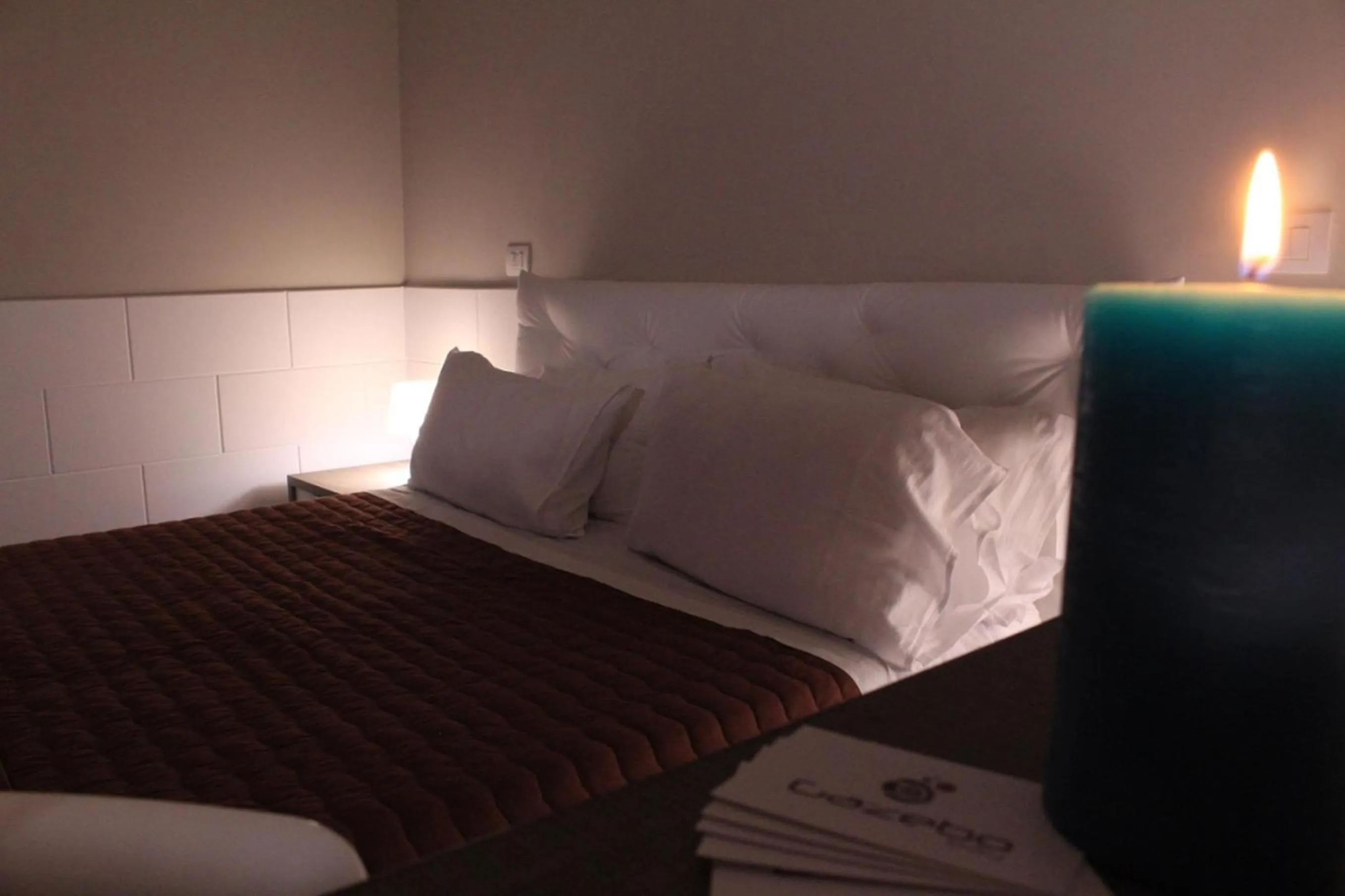 Decorative detail, Bed in Gazebo Rooms