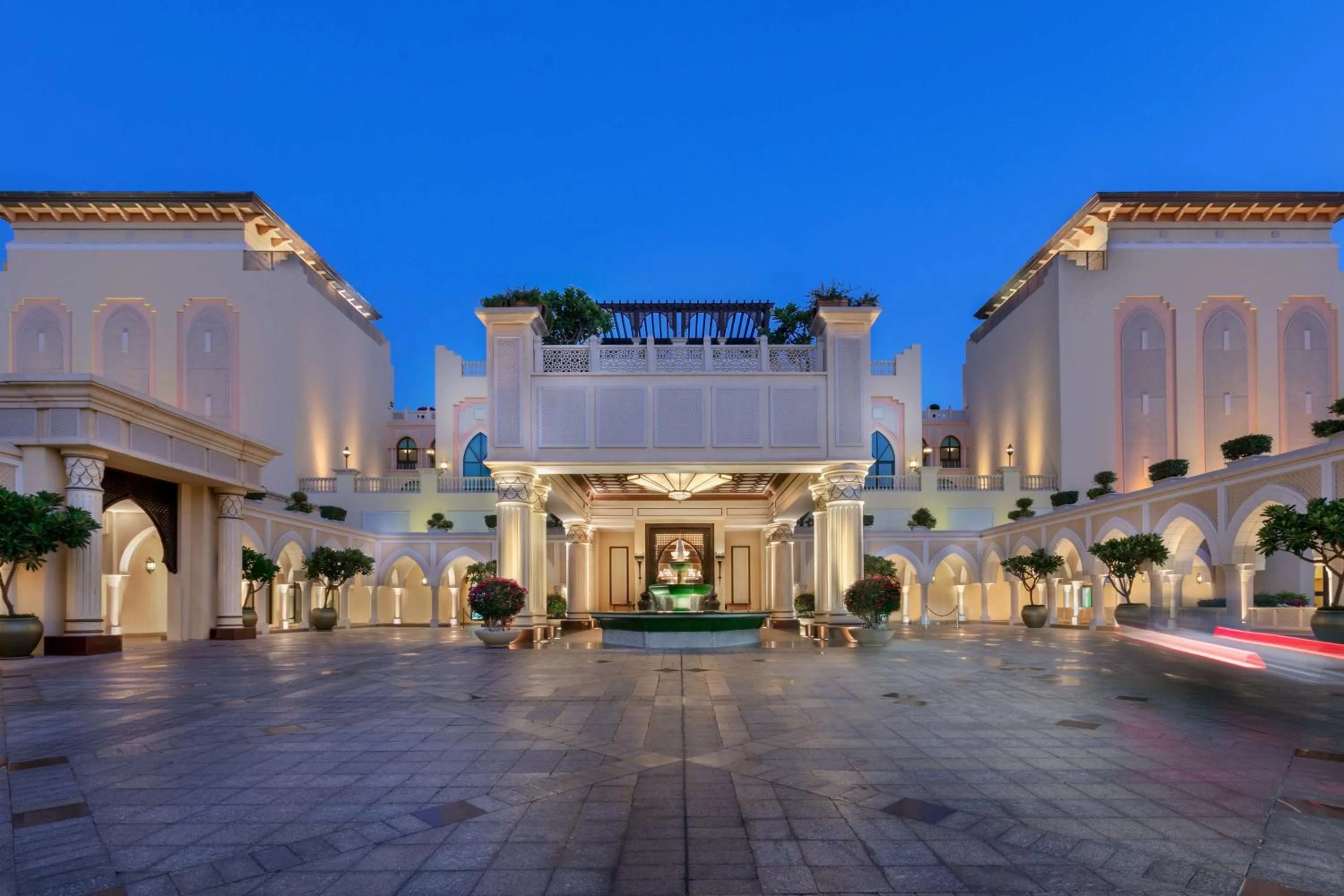 Property building in Shangri-La Qaryat Al Beri, Abu Dhabi