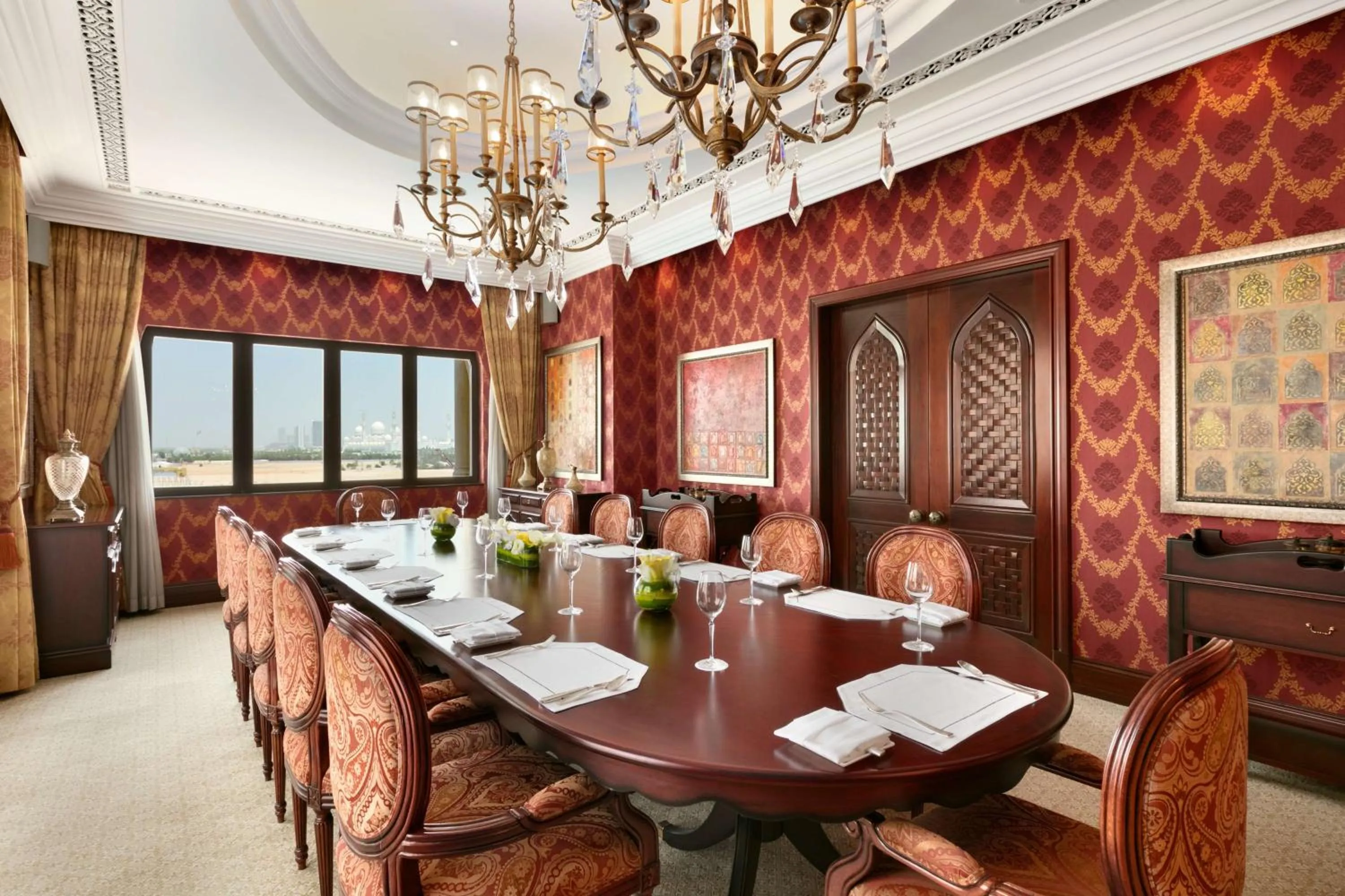 Photo of the whole room in Shangri-La Qaryat Al Beri, Abu Dhabi