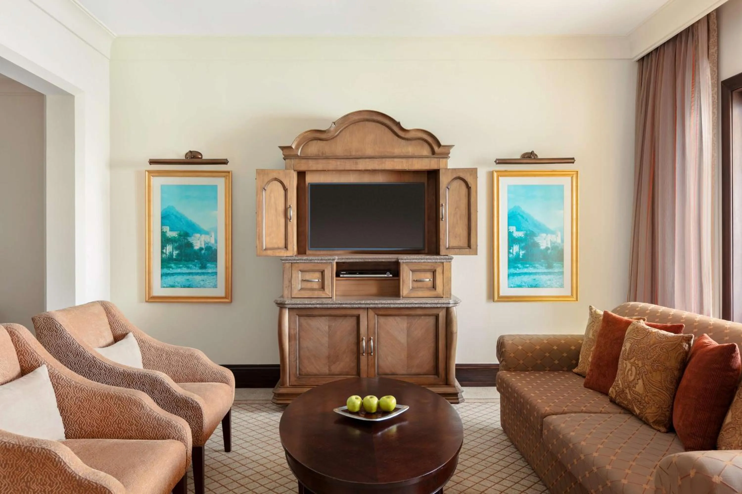 Photo of the whole room in Shangri-La Qaryat Al Beri, Abu Dhabi