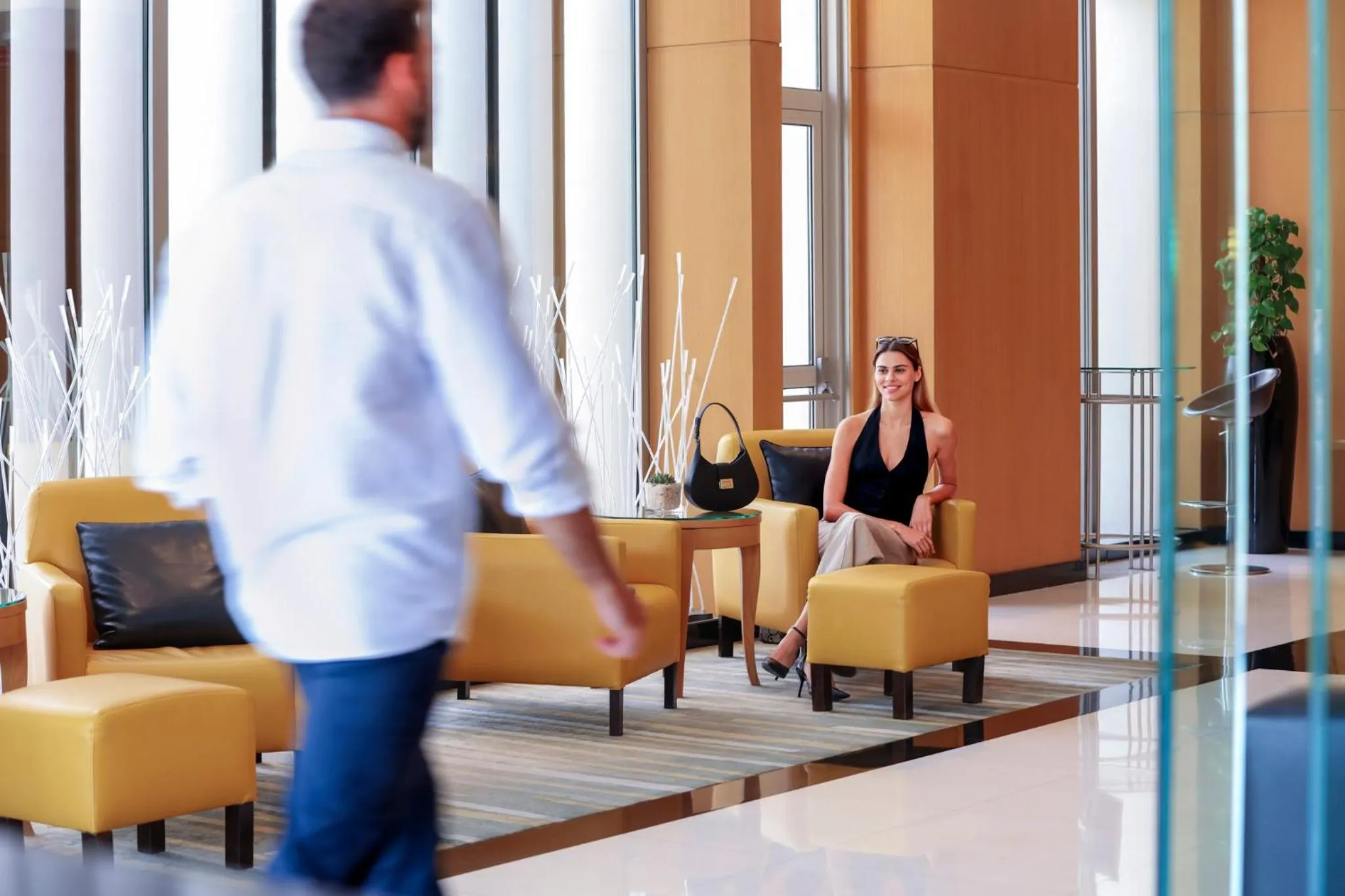 Lobby or reception in Hala Arjaan by Rotana, Deluxe Hotel Apartments