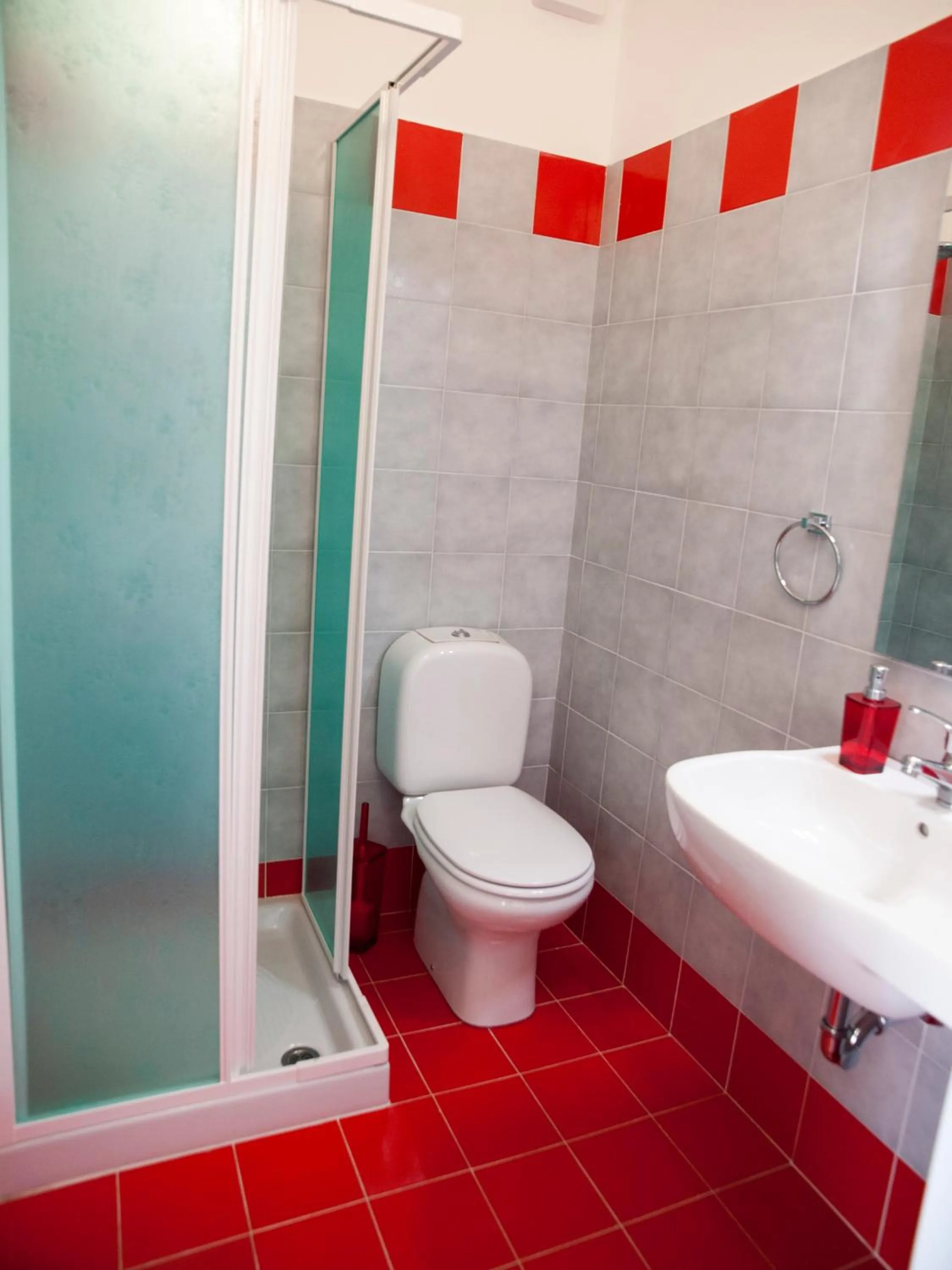 Bathroom in Bouganville House