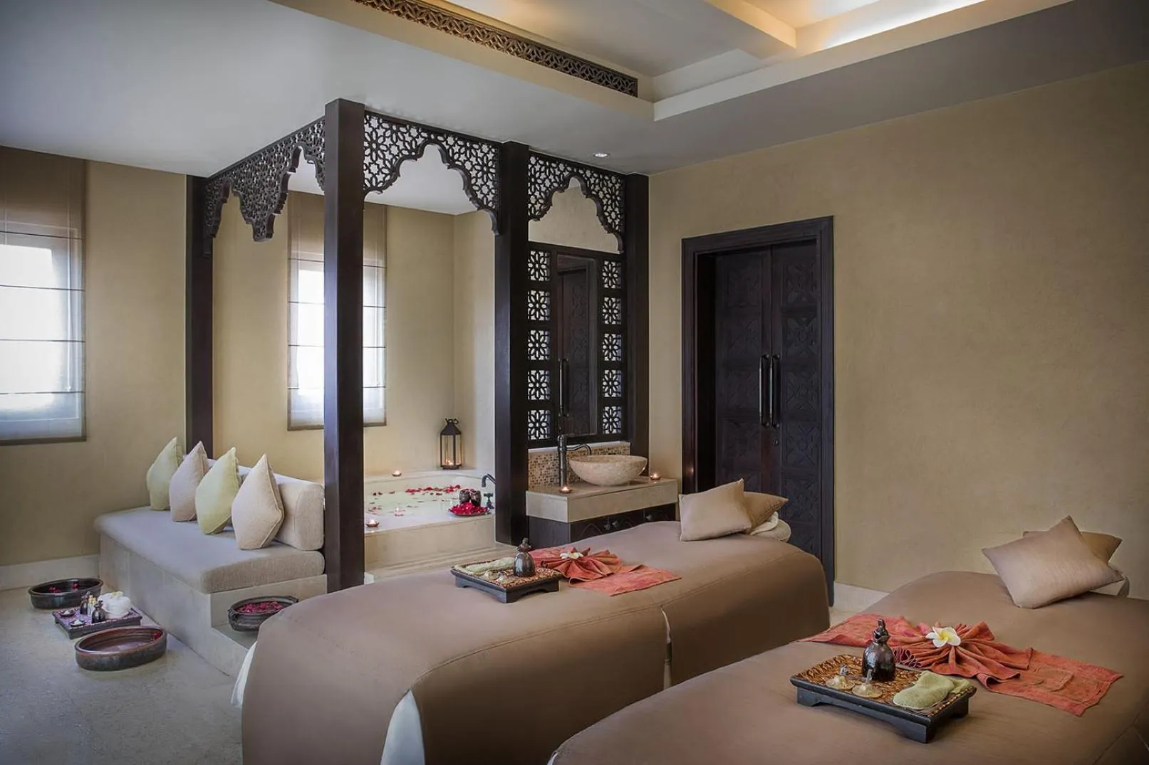 Massage, Bed in Anantara Qasr al Sarab Desert Resort