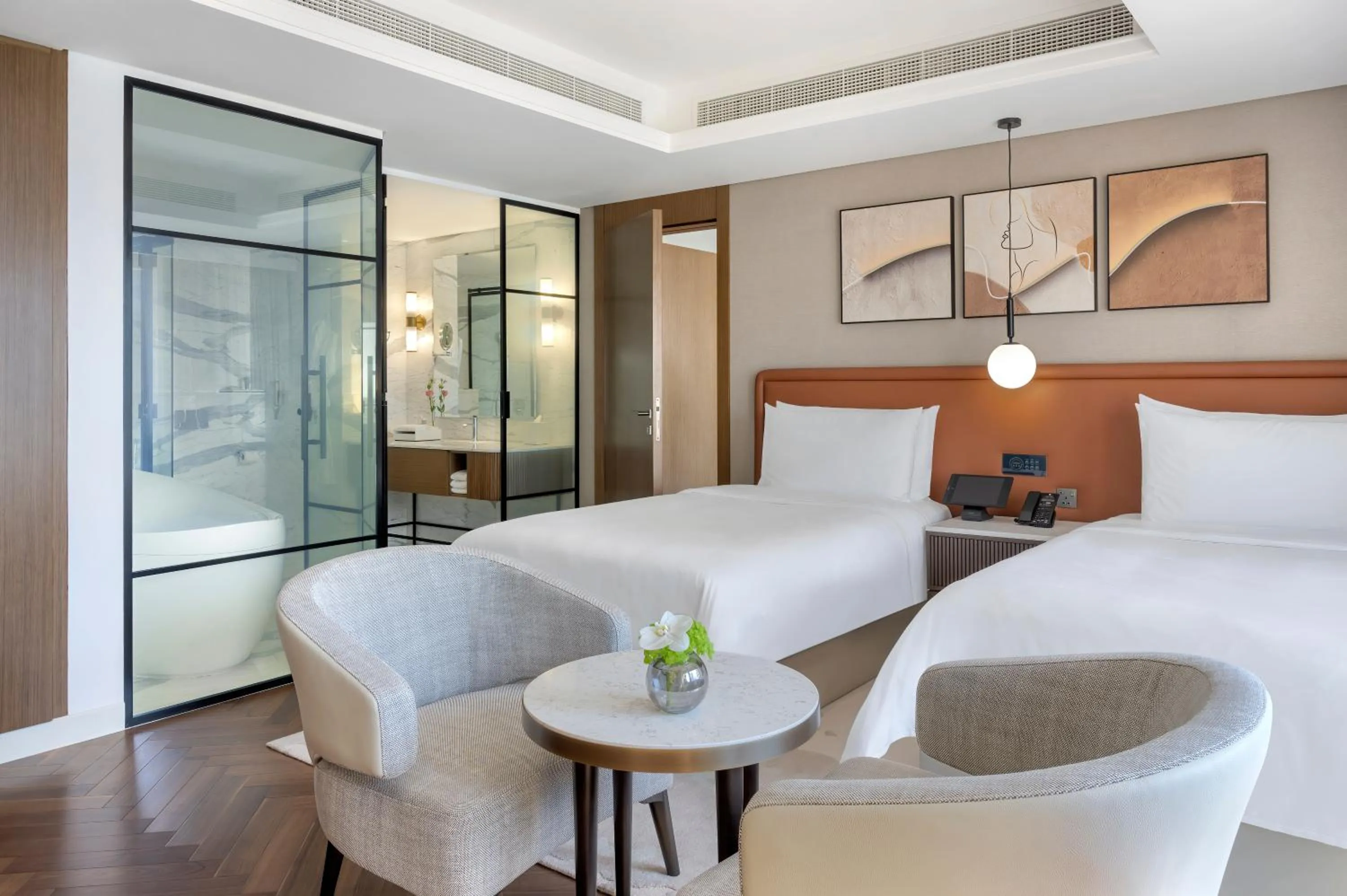Bedroom, Bed in Address Dubai Mall