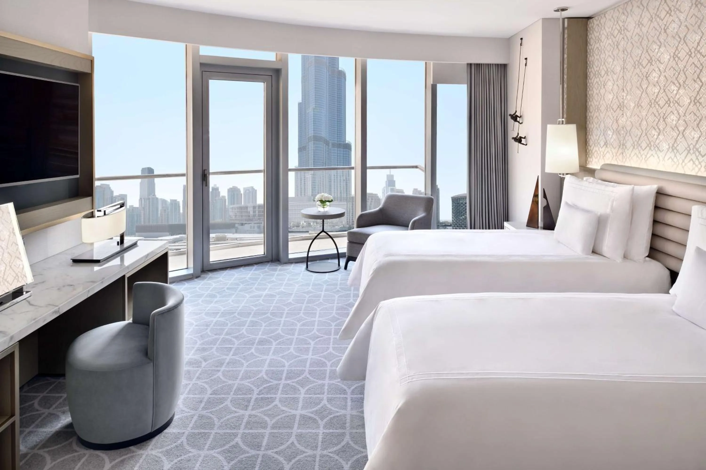 Bedroom, Bed in Address Dubai Mall