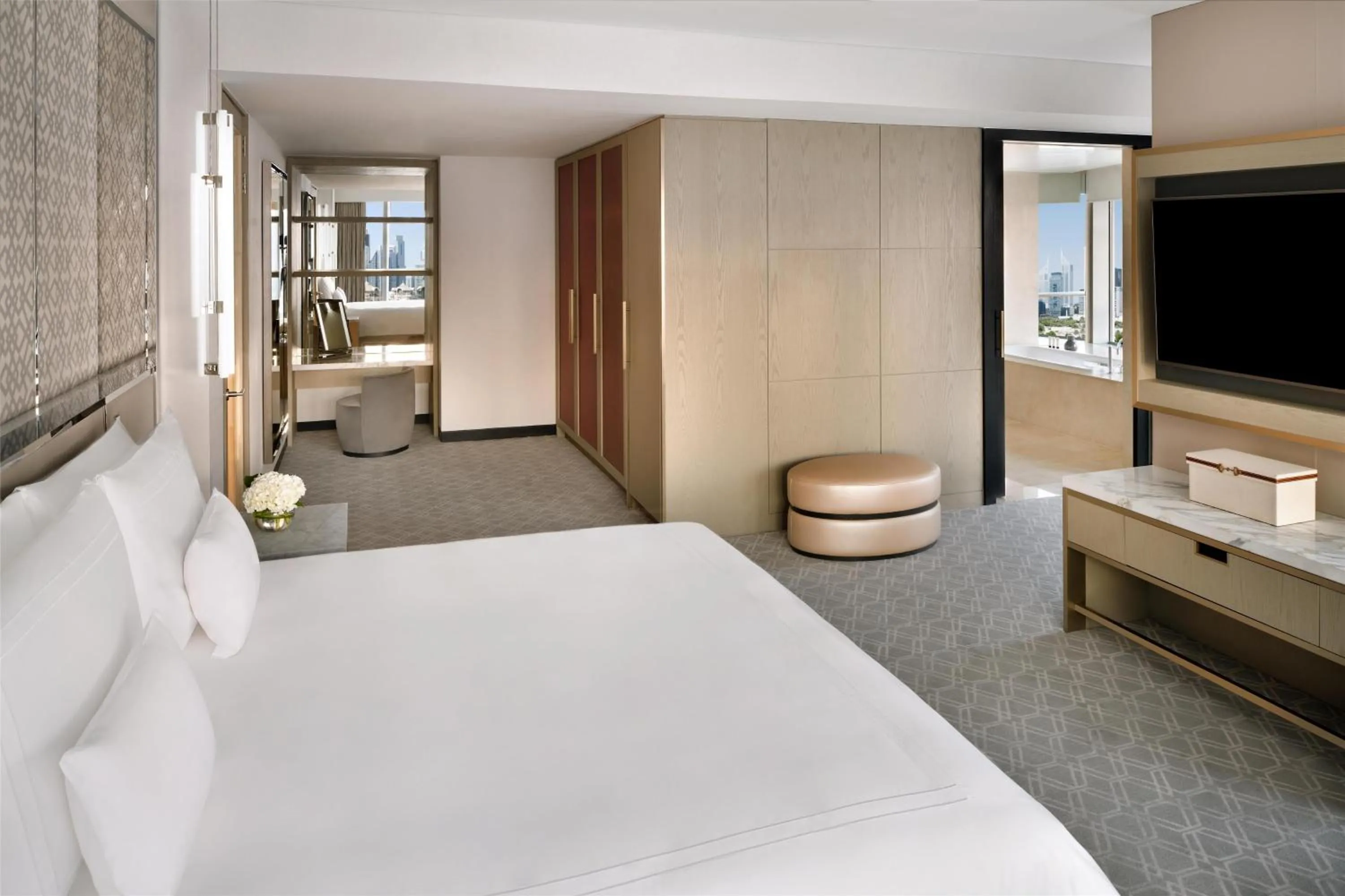 Photo of the whole room, Bed in Kempinski Central Avenue Dubai