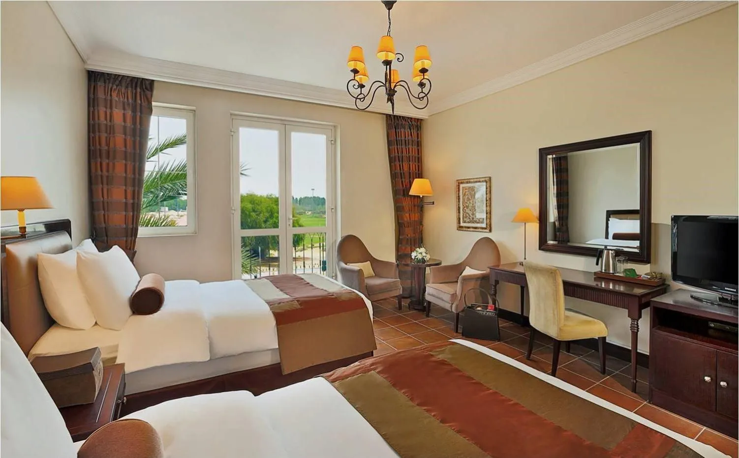 Photo of the whole room, Bed in Arabian Ranches Golf Club