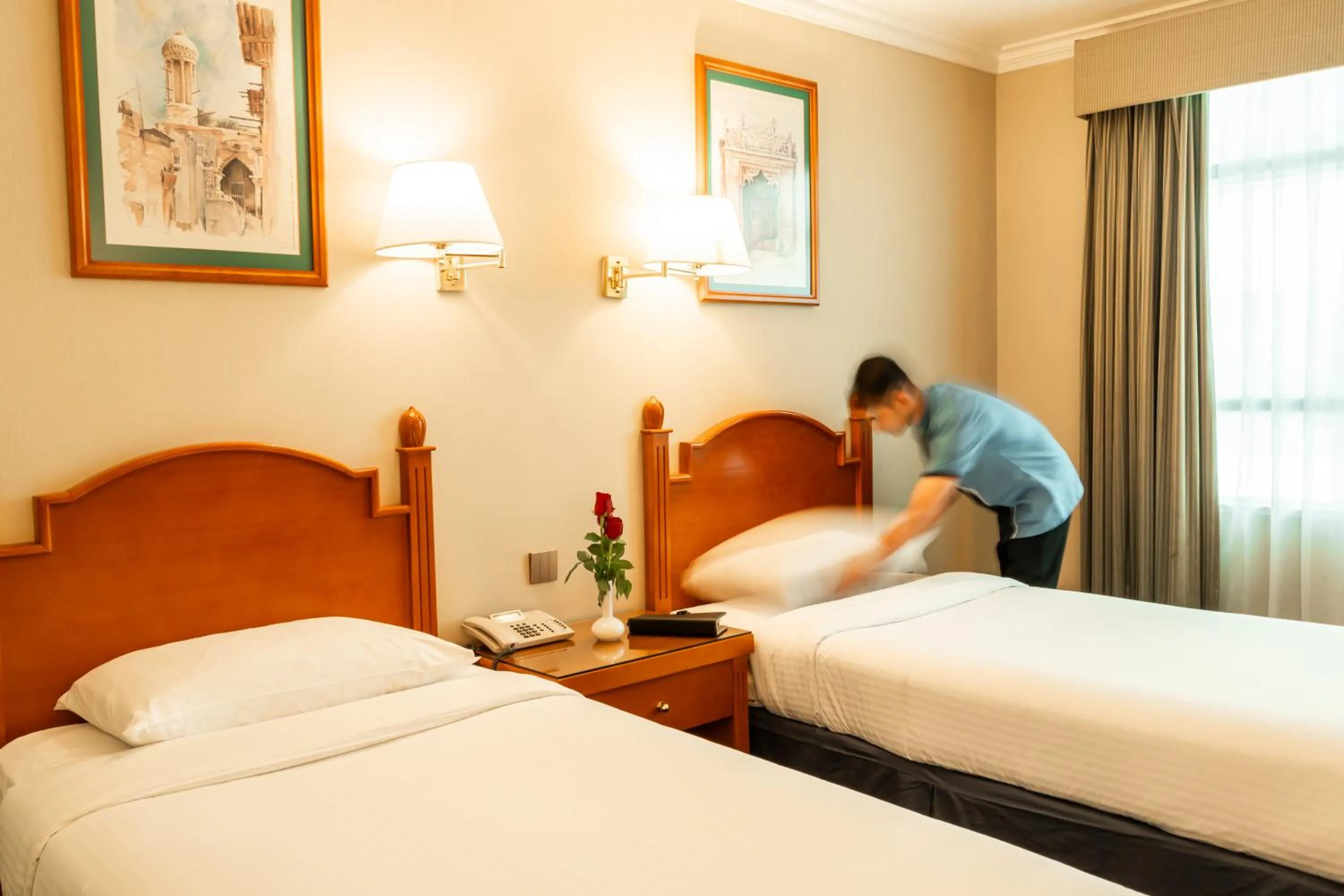 Bed in Sea View Hotel Dubai