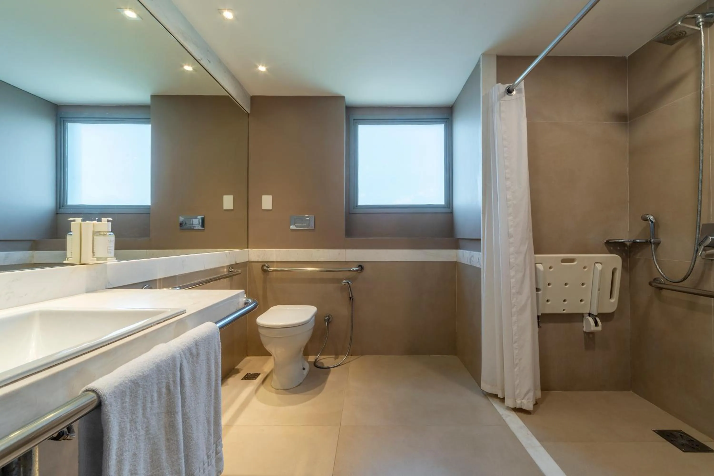 Bathroom in Laghetto Stilo Barra