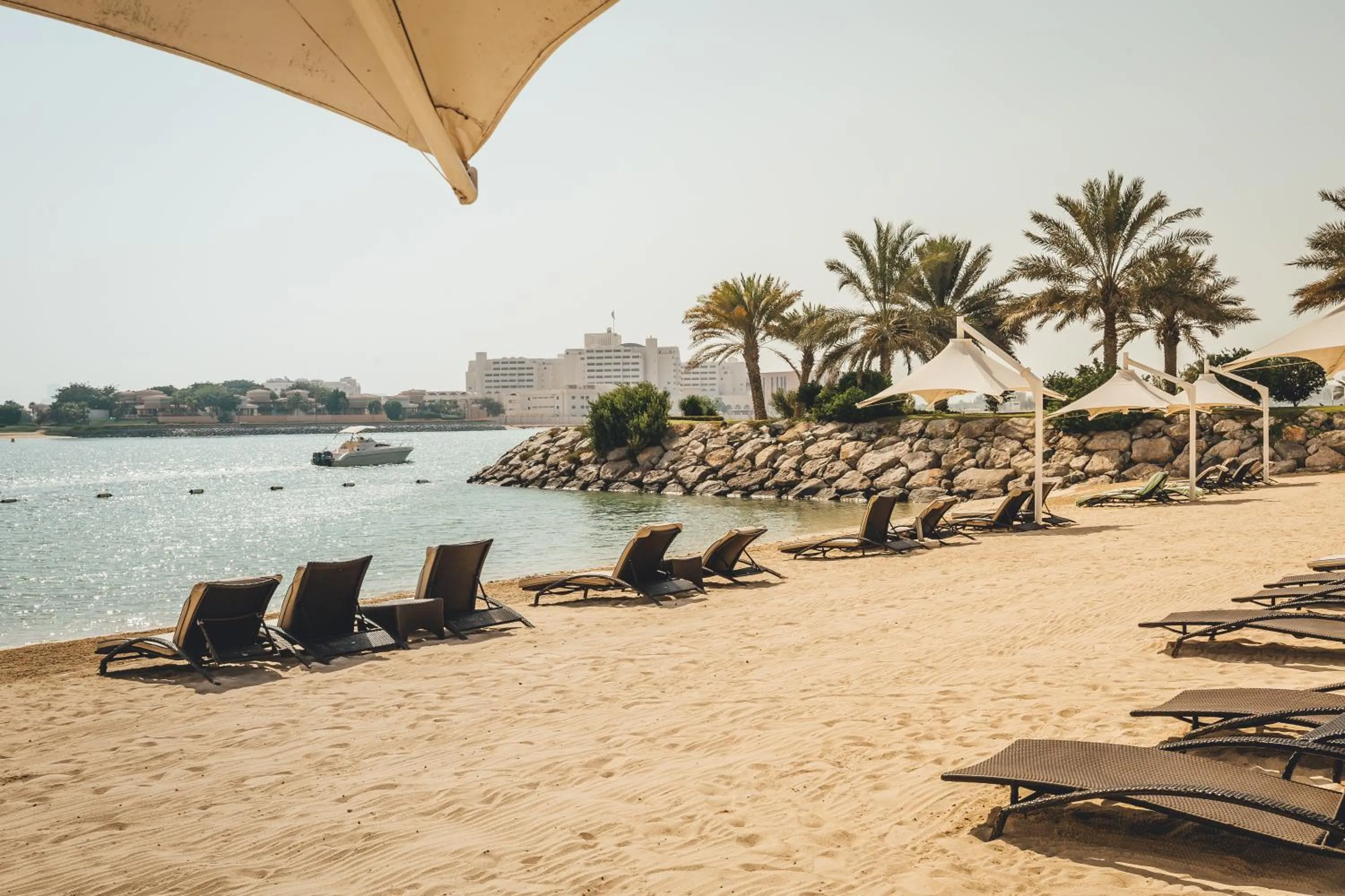 Beach in Traders Hotel, Abu Dhabi