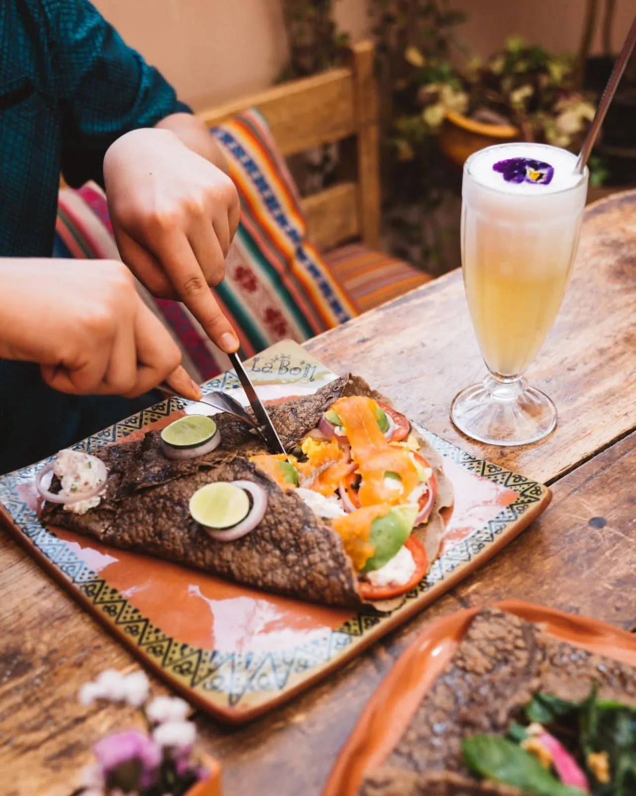 Restaurant/places to eat in Backpacker La Bo'M