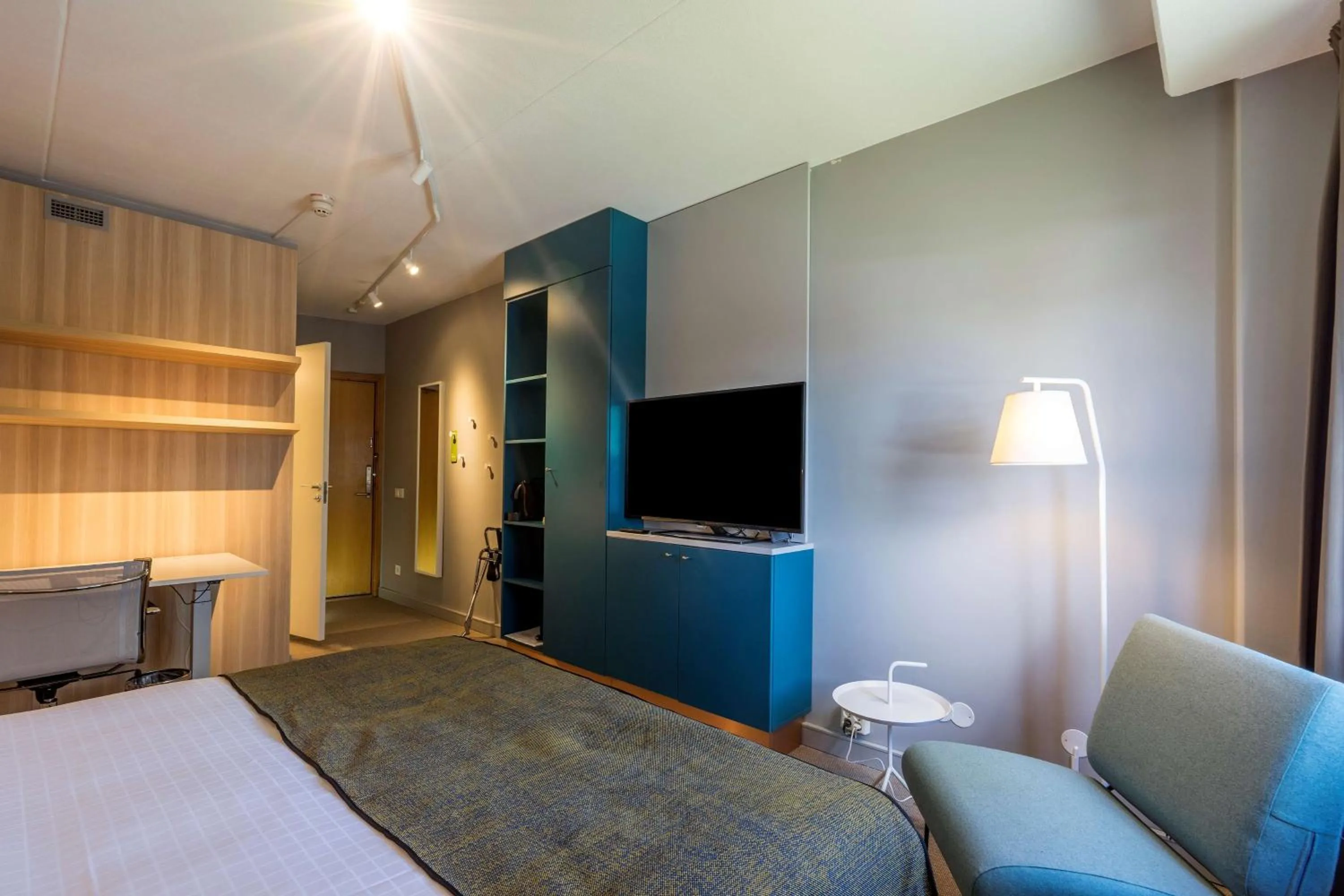 Photo of the whole room, Bed in Scandic Kista