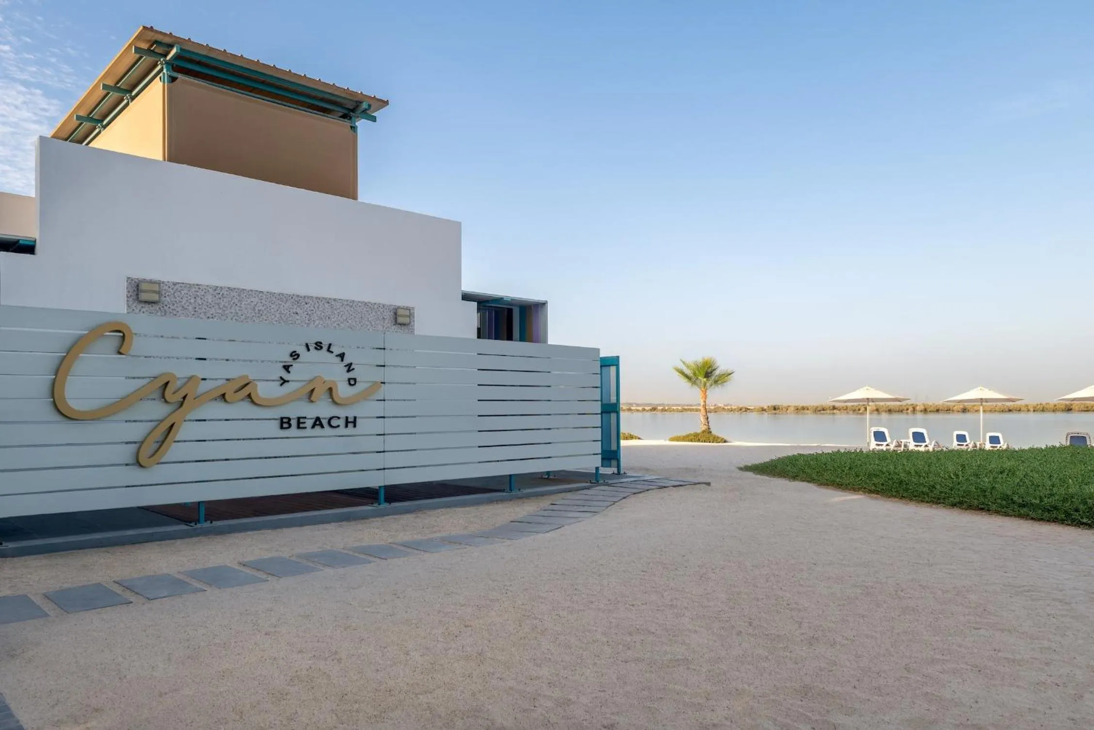 Beach in Yas Plaza Mangroves by IHG