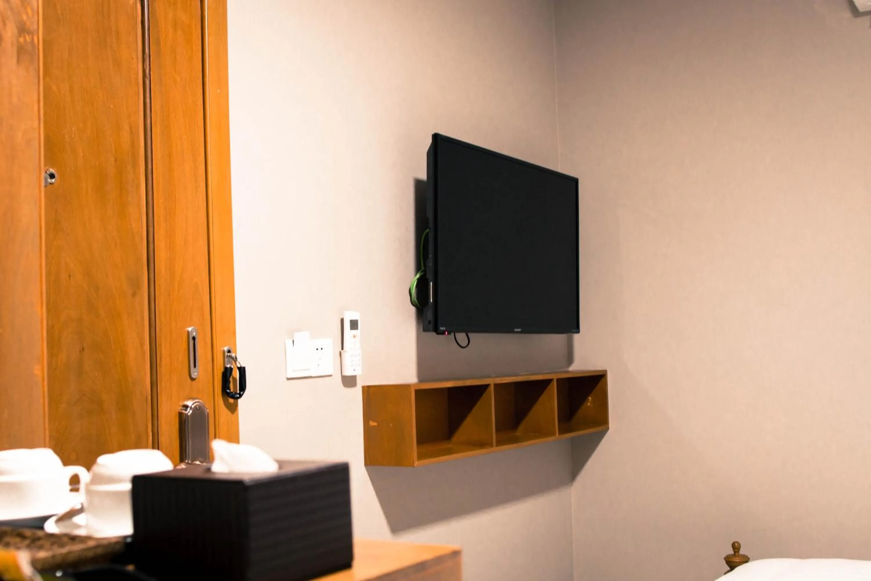 TV and multimedia in Point Boutique Hotel