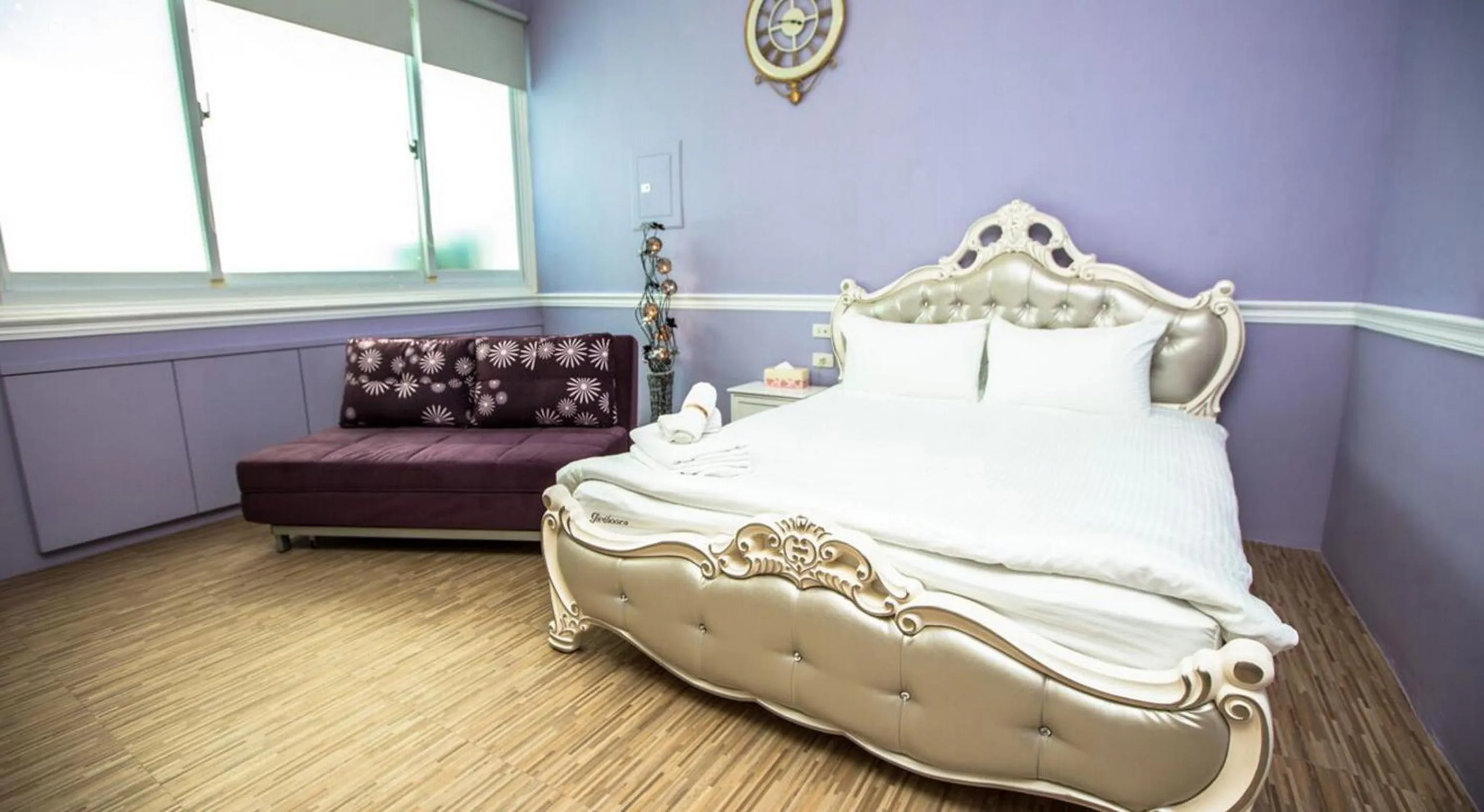 Superior Double Room in Kaohsiung Giethoorn