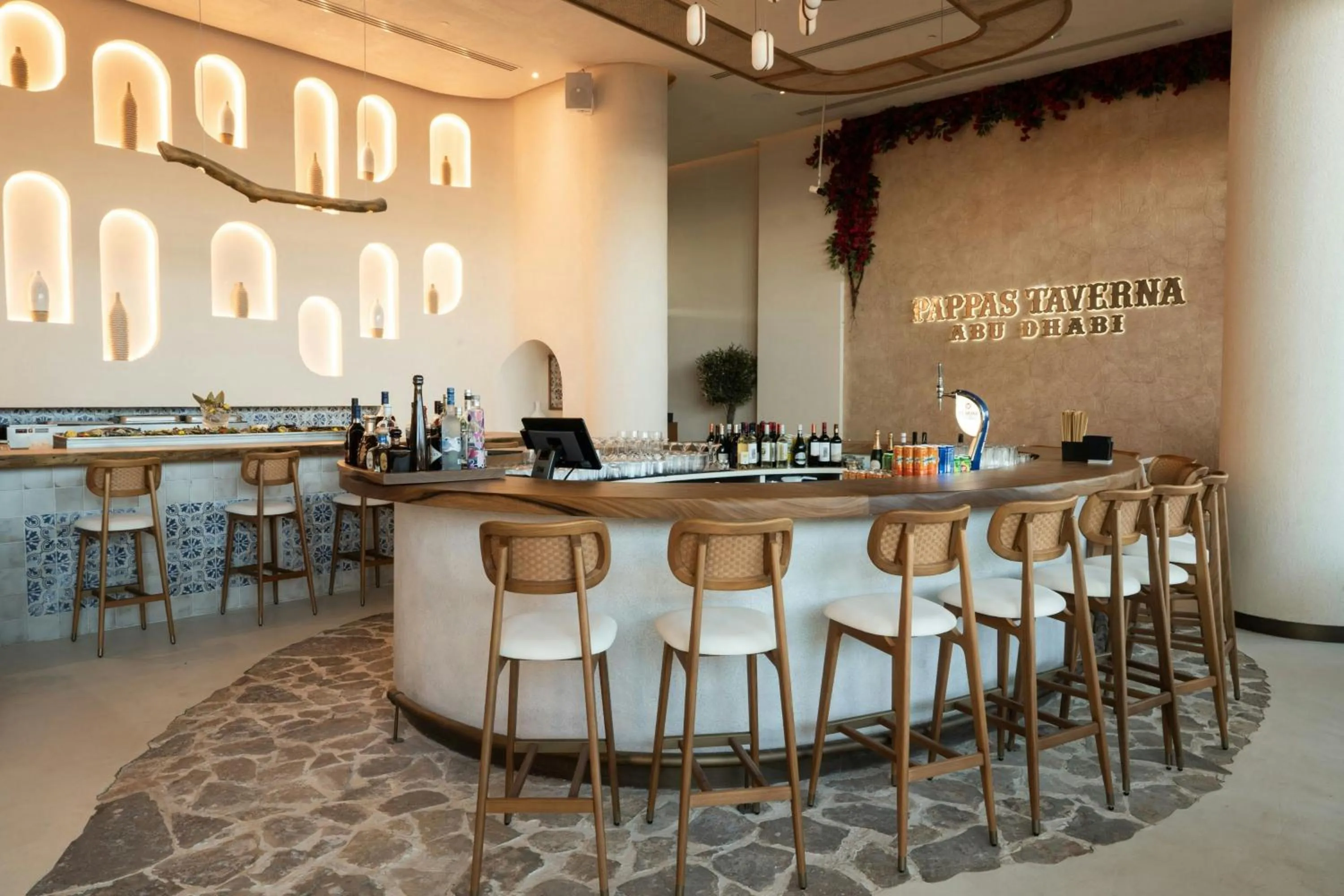 Restaurant/places to eat in W Abu Dhabi - Yas Island