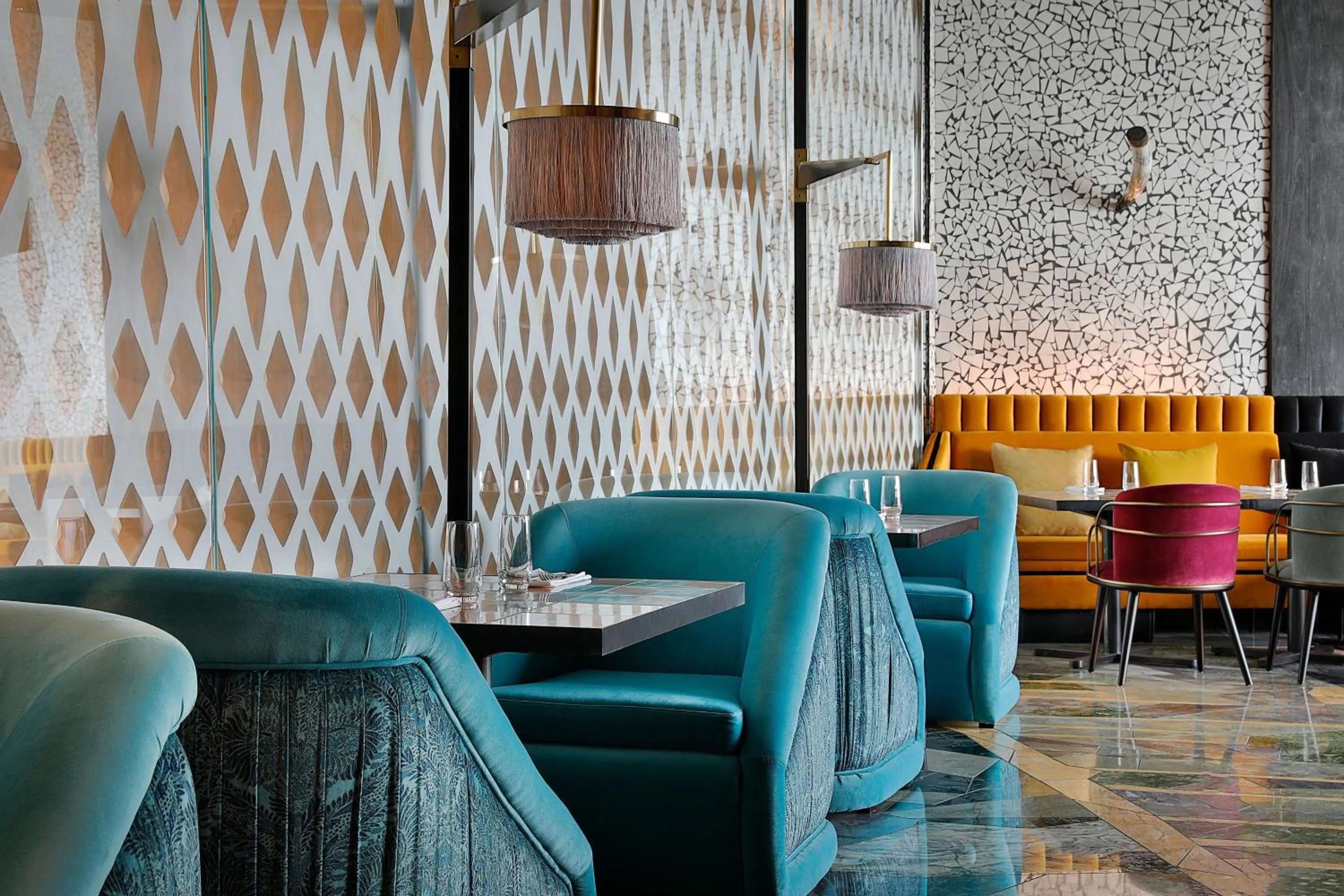 Restaurant/places to eat in W Abu Dhabi - Yas Island