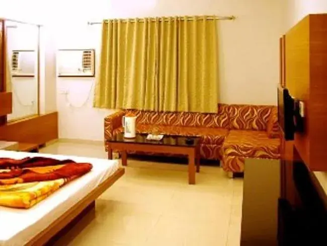 Superior Double Room in Hotel Rajmandir Superior Double Room in Hotel Rajmandir