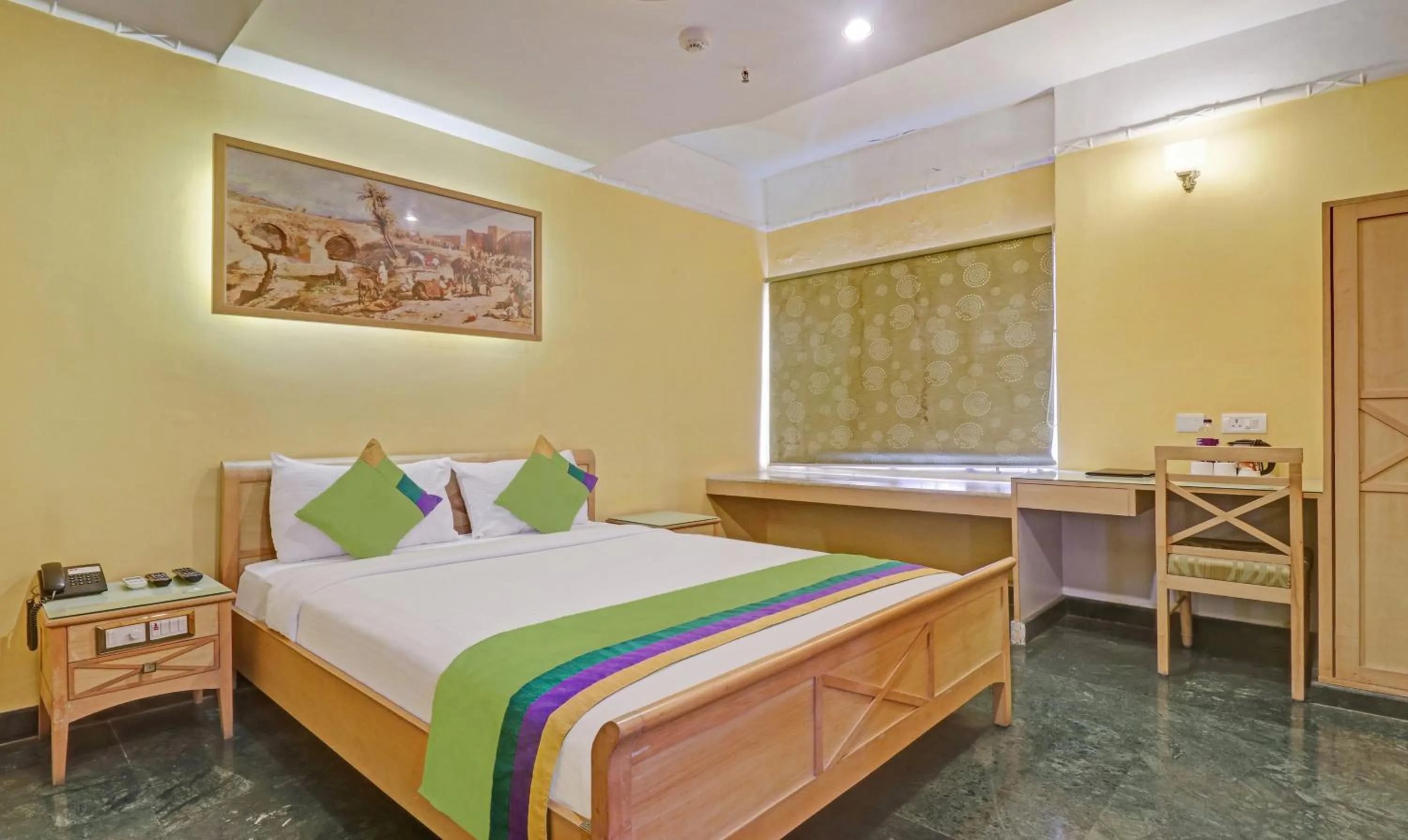 Bedroom, Bed in Treebo Komfort Suites, 3 Km From Mysore Palace