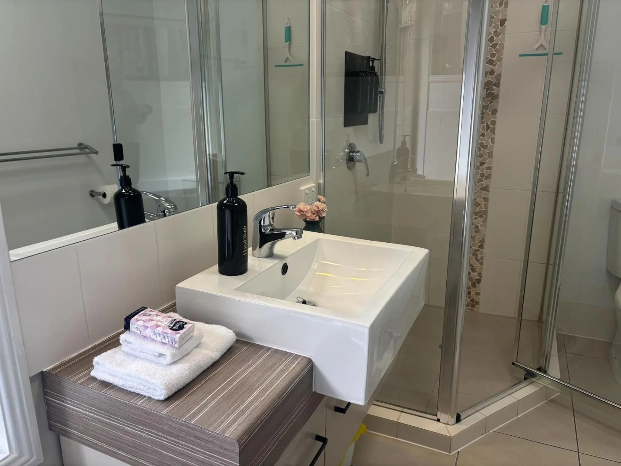 Shower in Tranquil Getaways On Obi Maleny