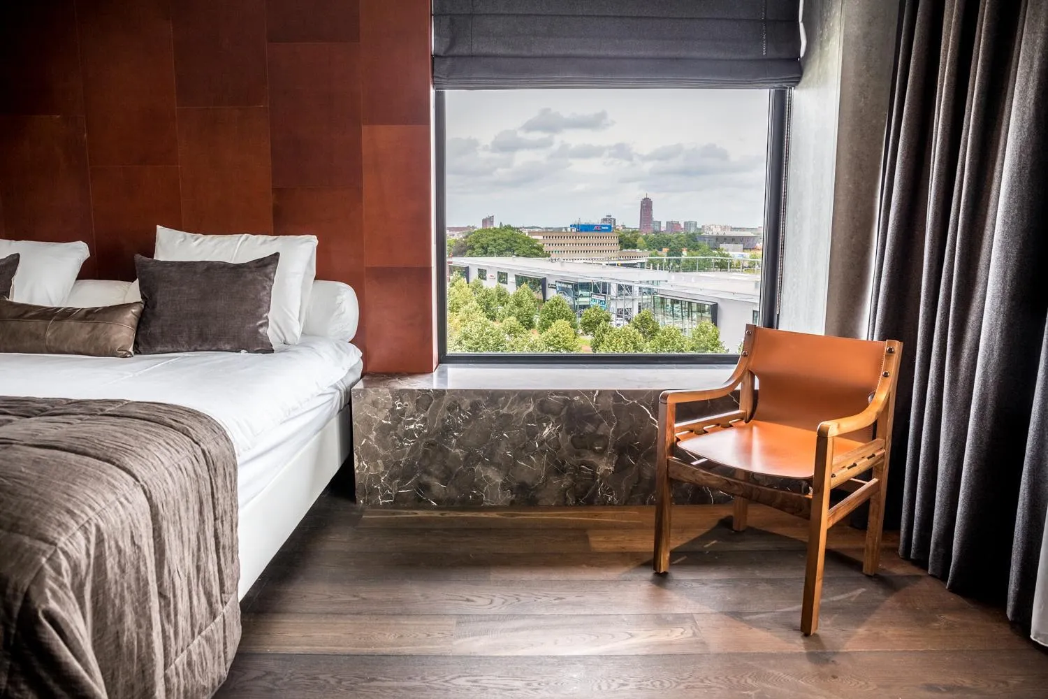 View (from property/room), Bed in Van der Valk Hotel Enschede