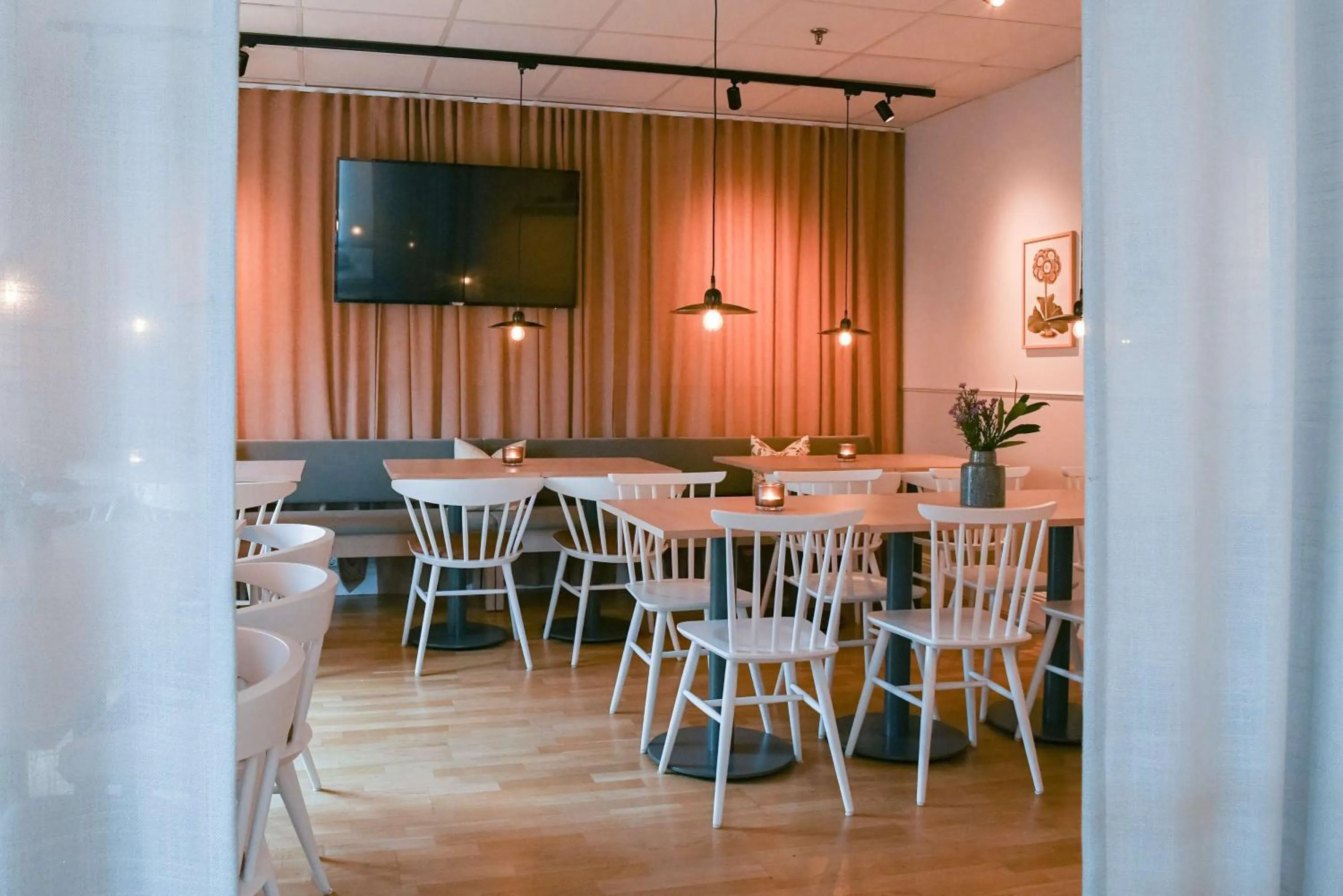 Restaurant/places to eat in Best Western Hotel Svava