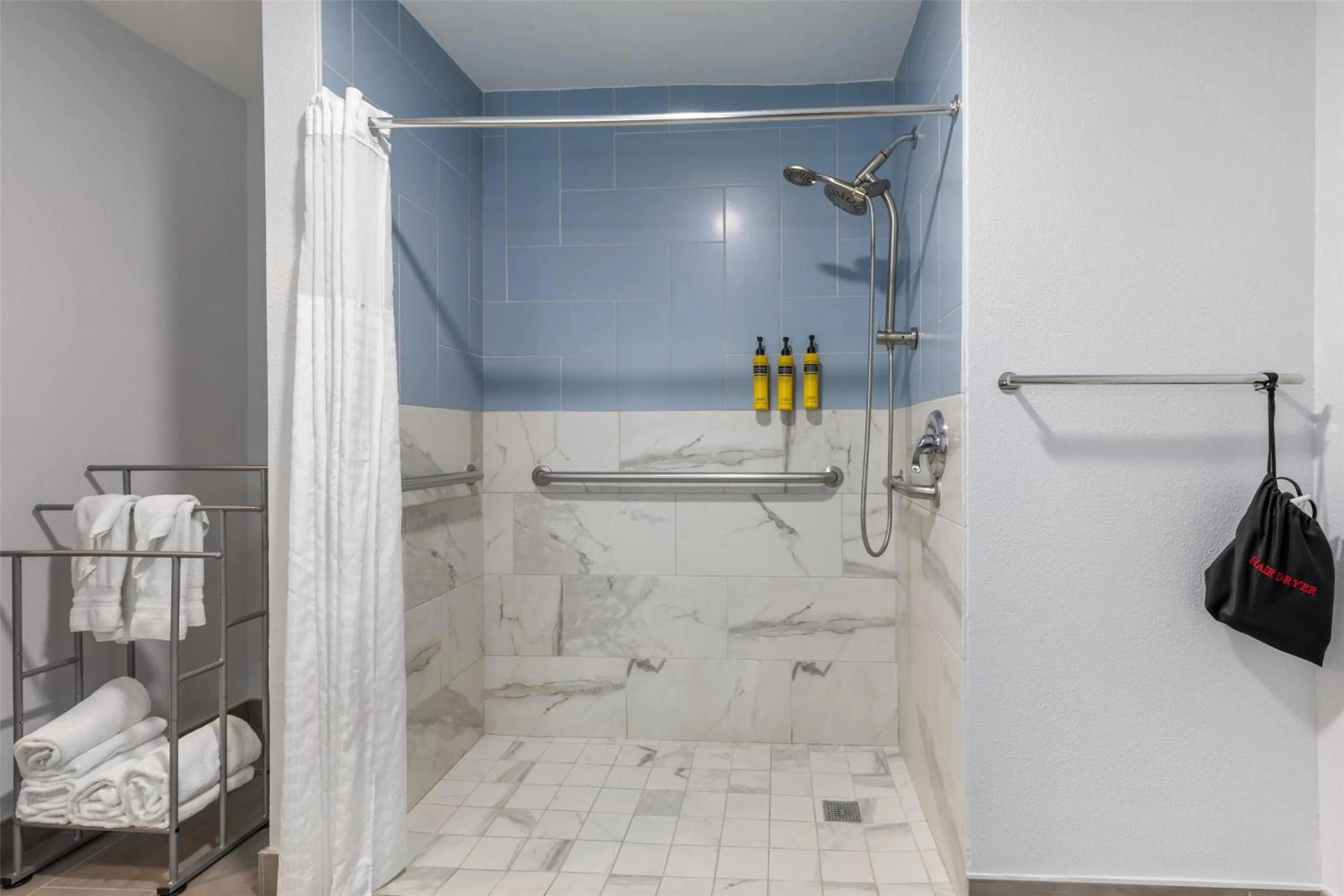 Bathroom in Best Western Plus Lewisville Flower Mound