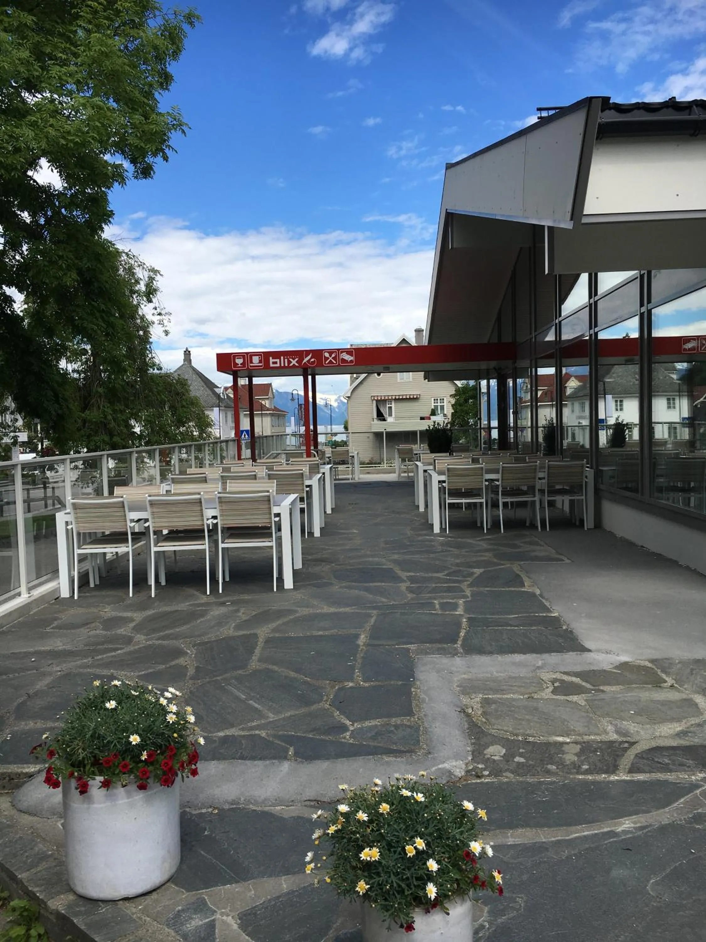 Facade/entrance in Blix Hotel