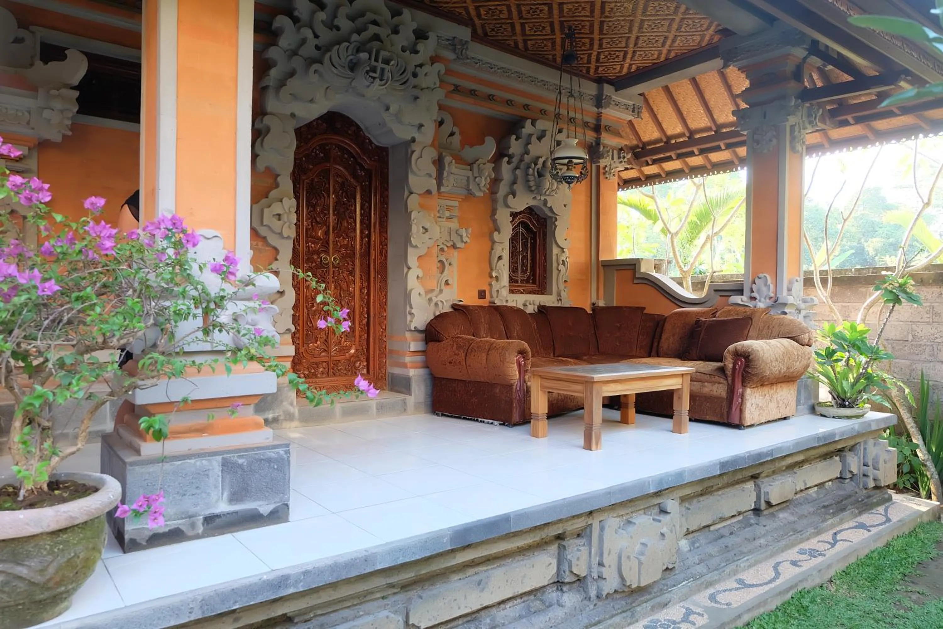 Balcony/Terrace in Ubud Sensasi Bungalow