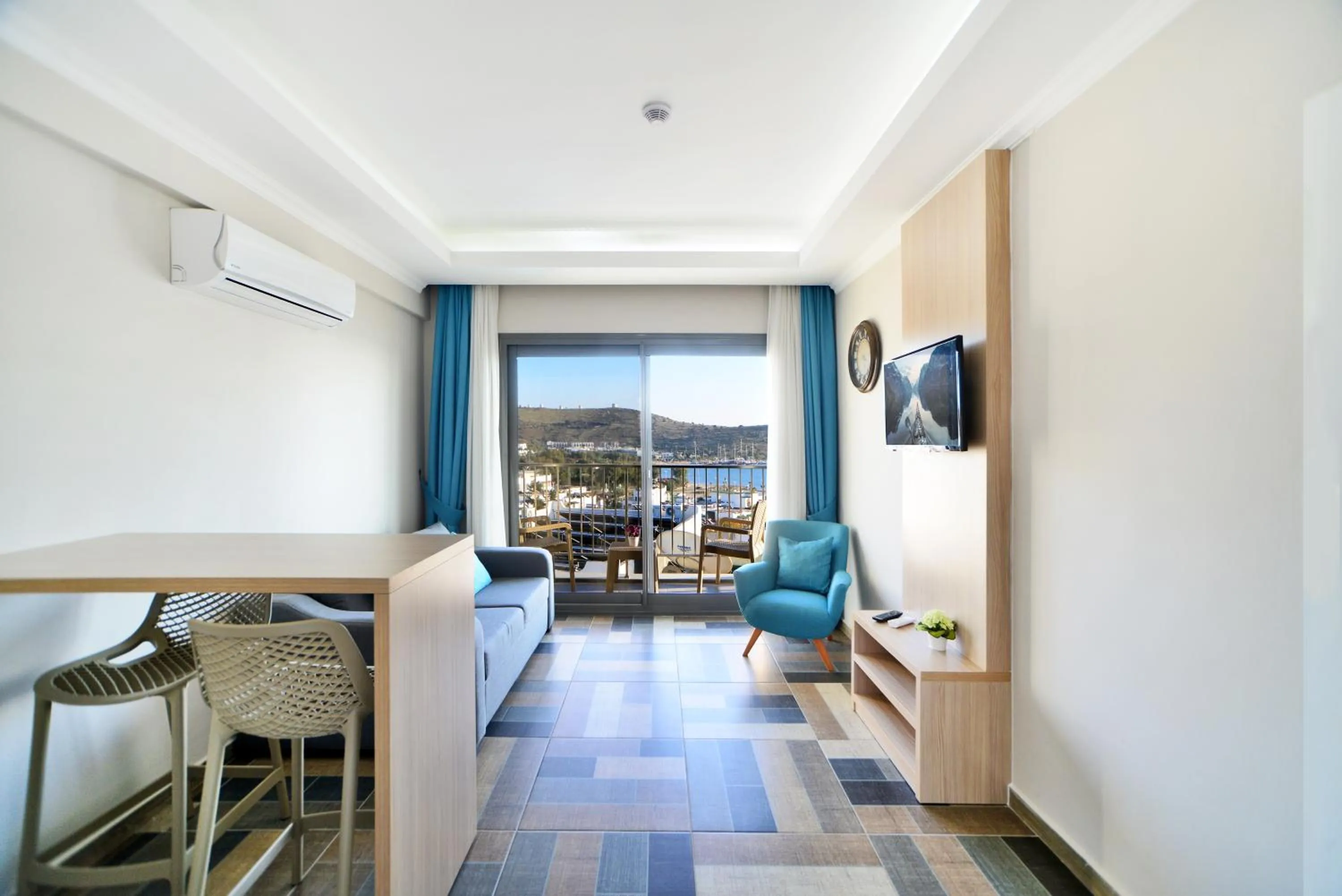 TV and multimedia in M Suite