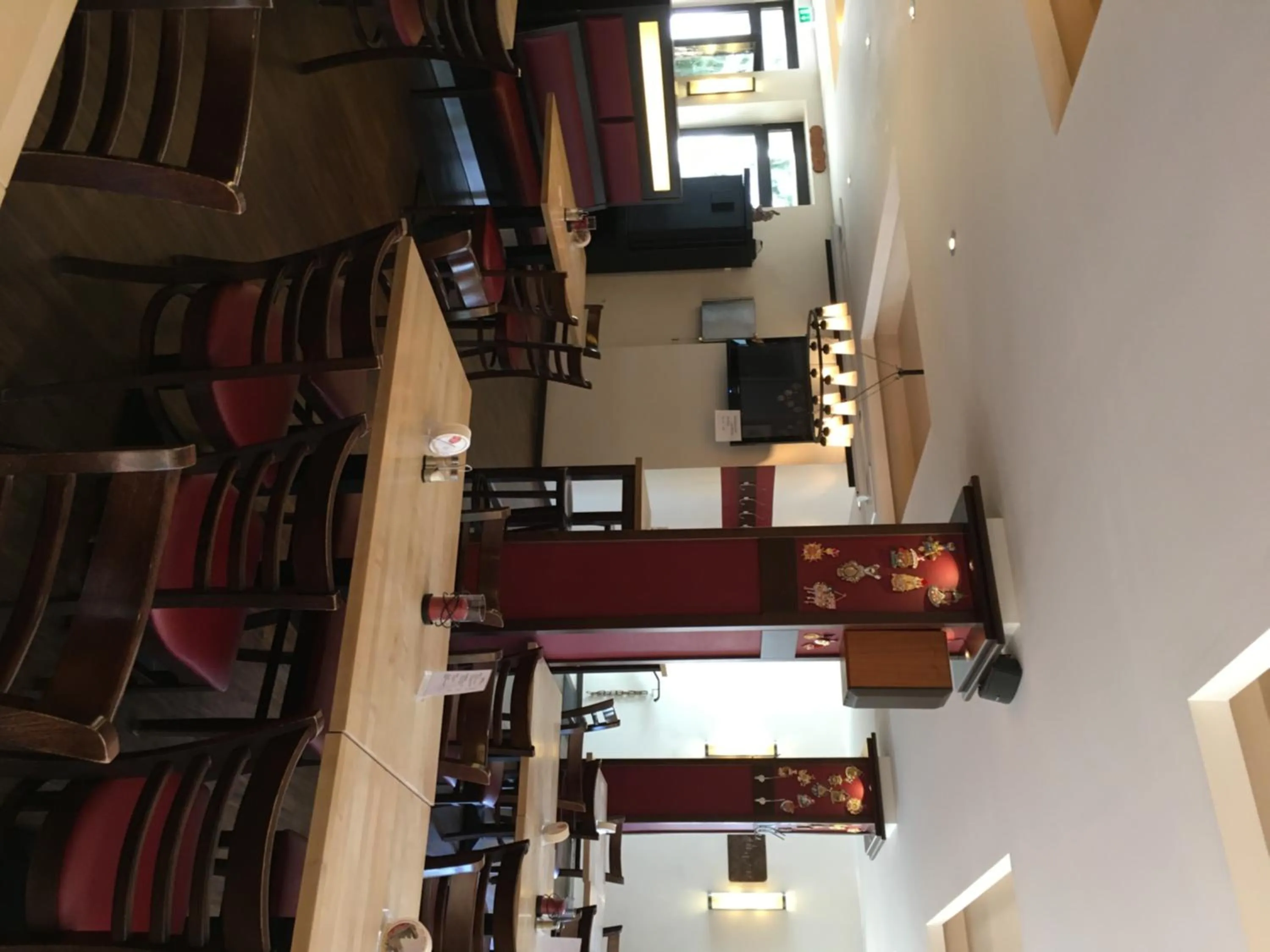 Restaurant/places to eat in Hotel Germania