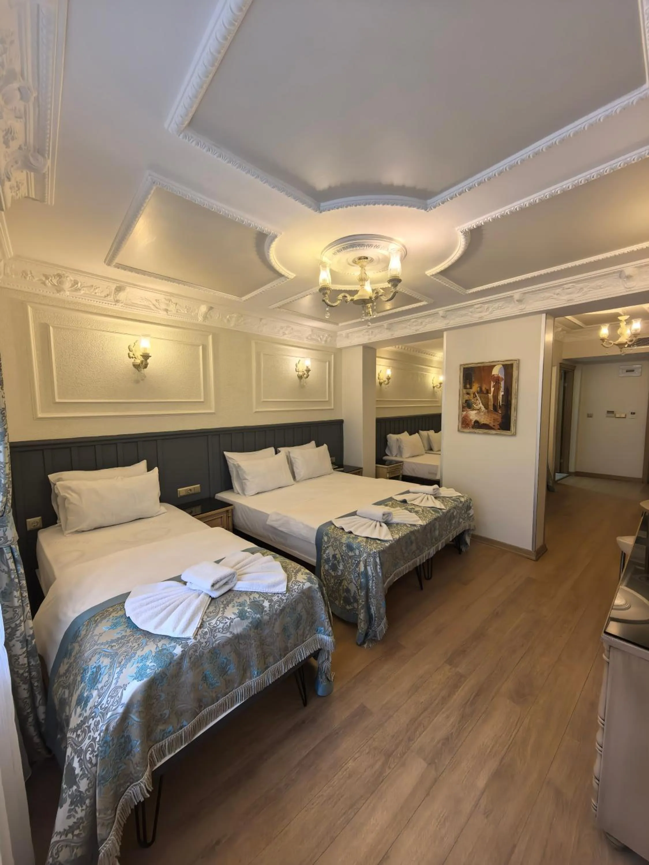 Bed in Apple Tree Hotel