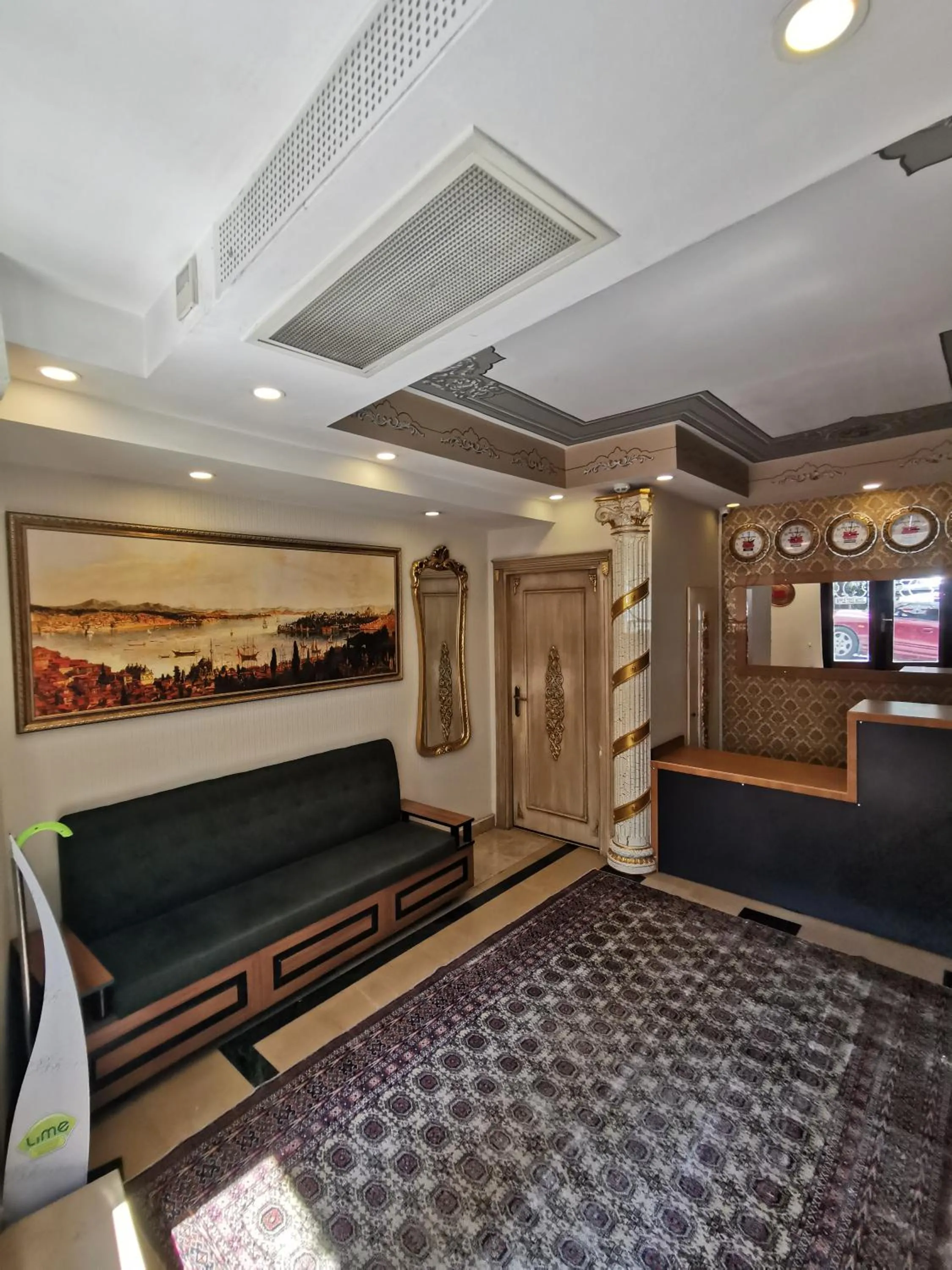 Lobby or reception in Apple Tree Hotel