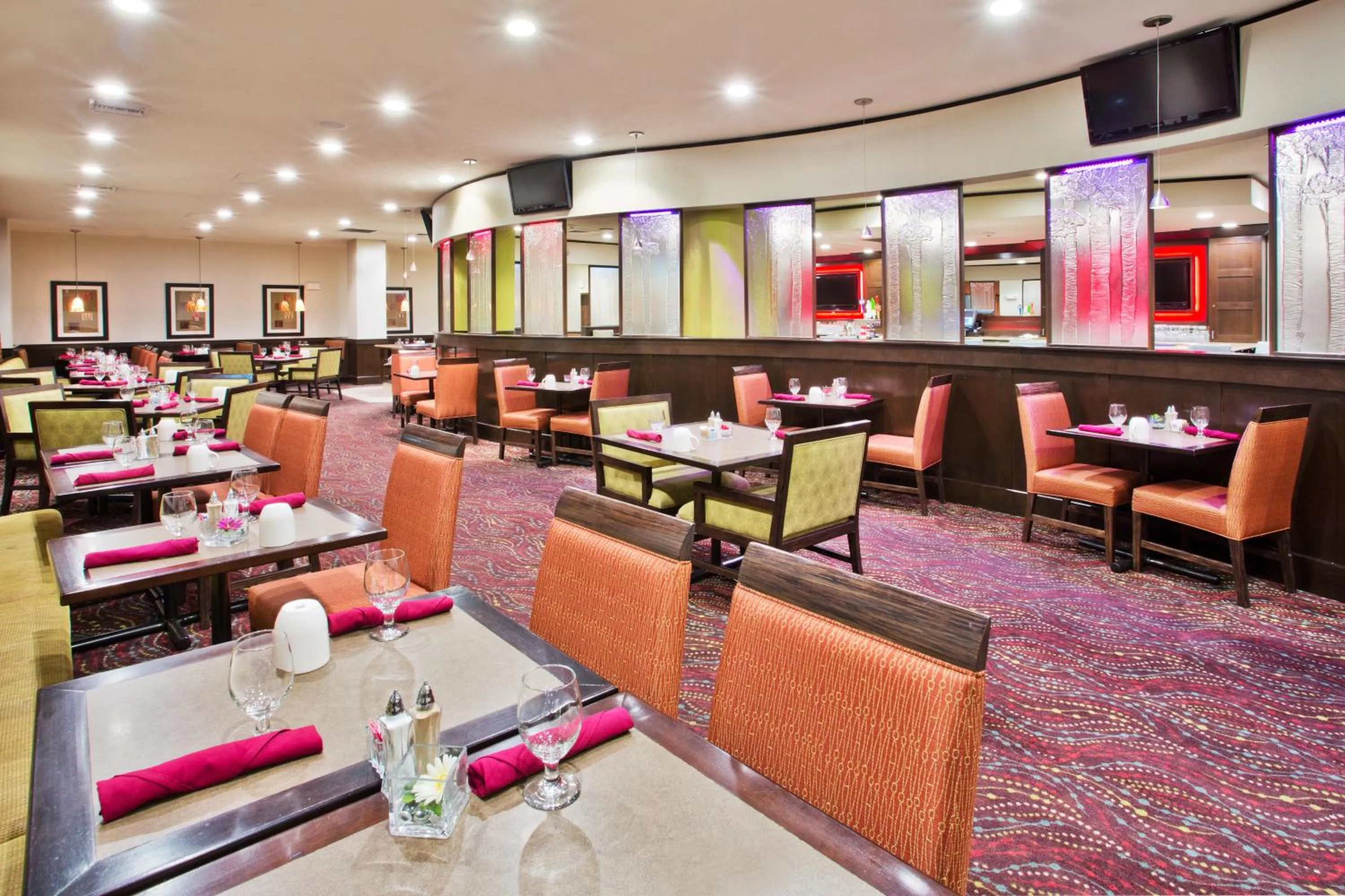 Breakfast in Crowne Plaza Anchorage-Midtown by IHG