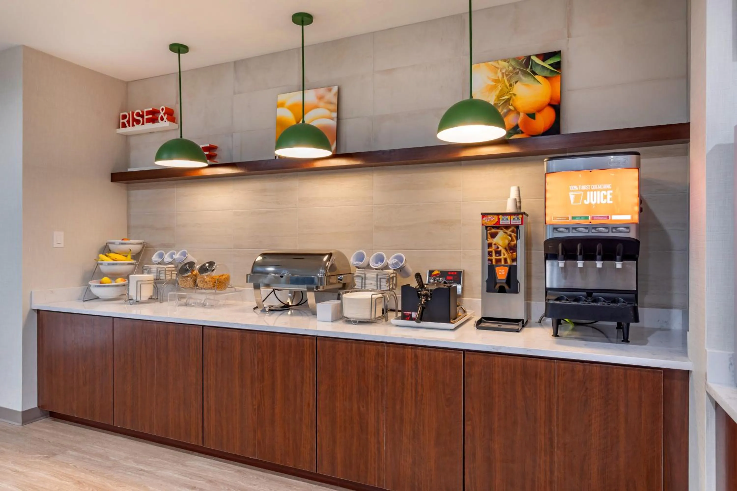 Breakfast in Comfort Inn - Weatherford