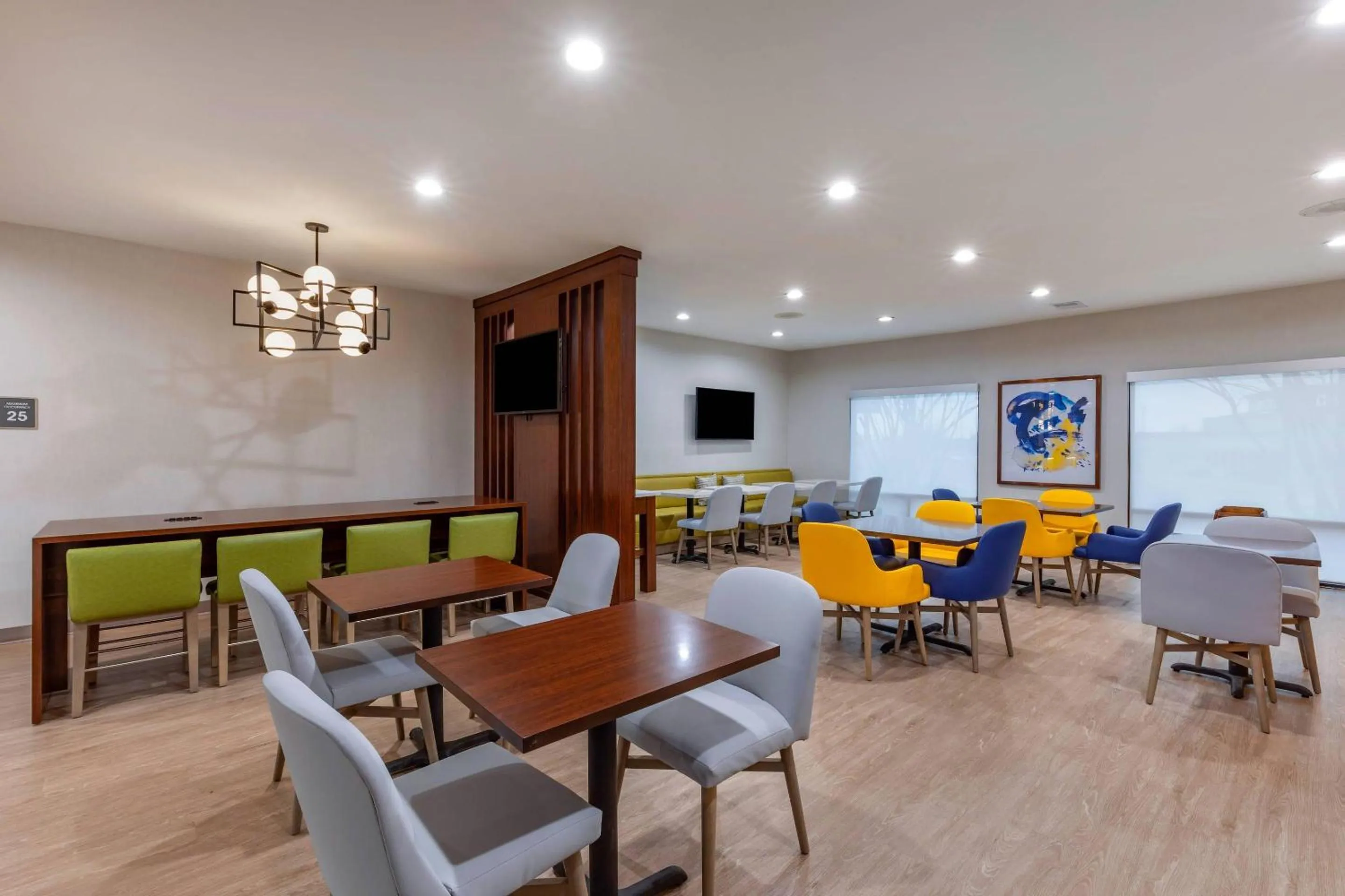 Breakfast in Comfort Inn - Weatherford