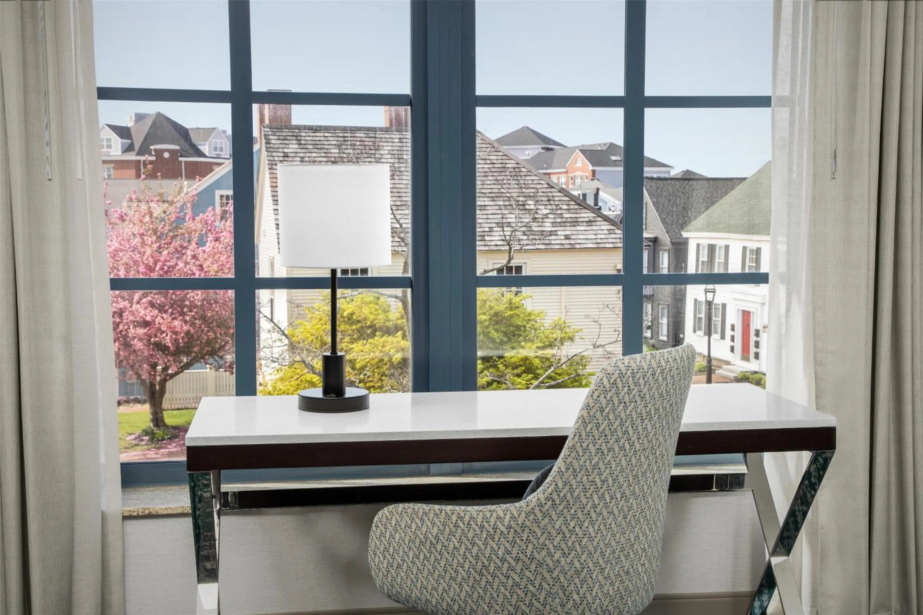 Bedroom in Hilton Garden Inn Portsmouth Downtown