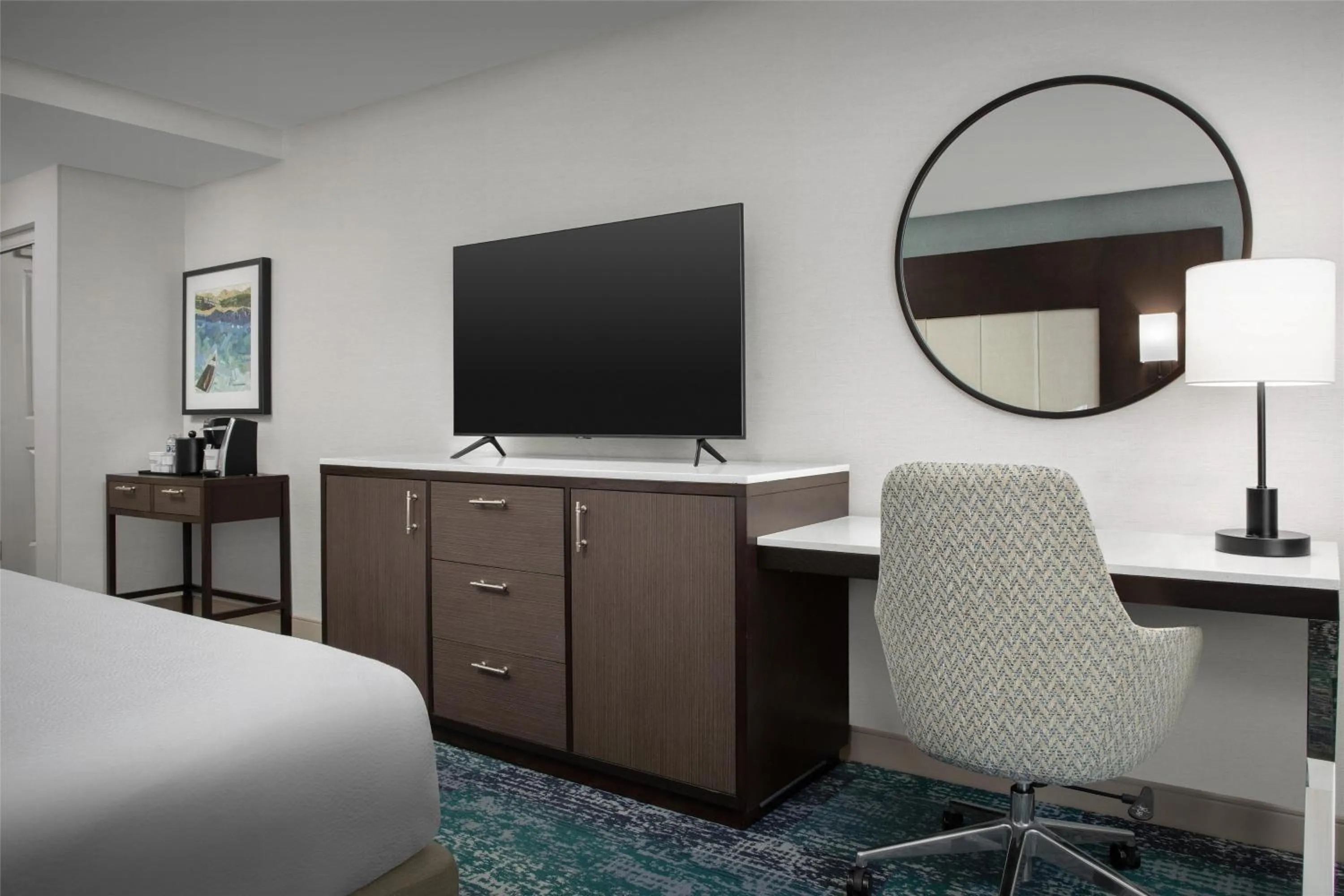 Bedroom, Bed in Hilton Garden Inn Portsmouth Downtown