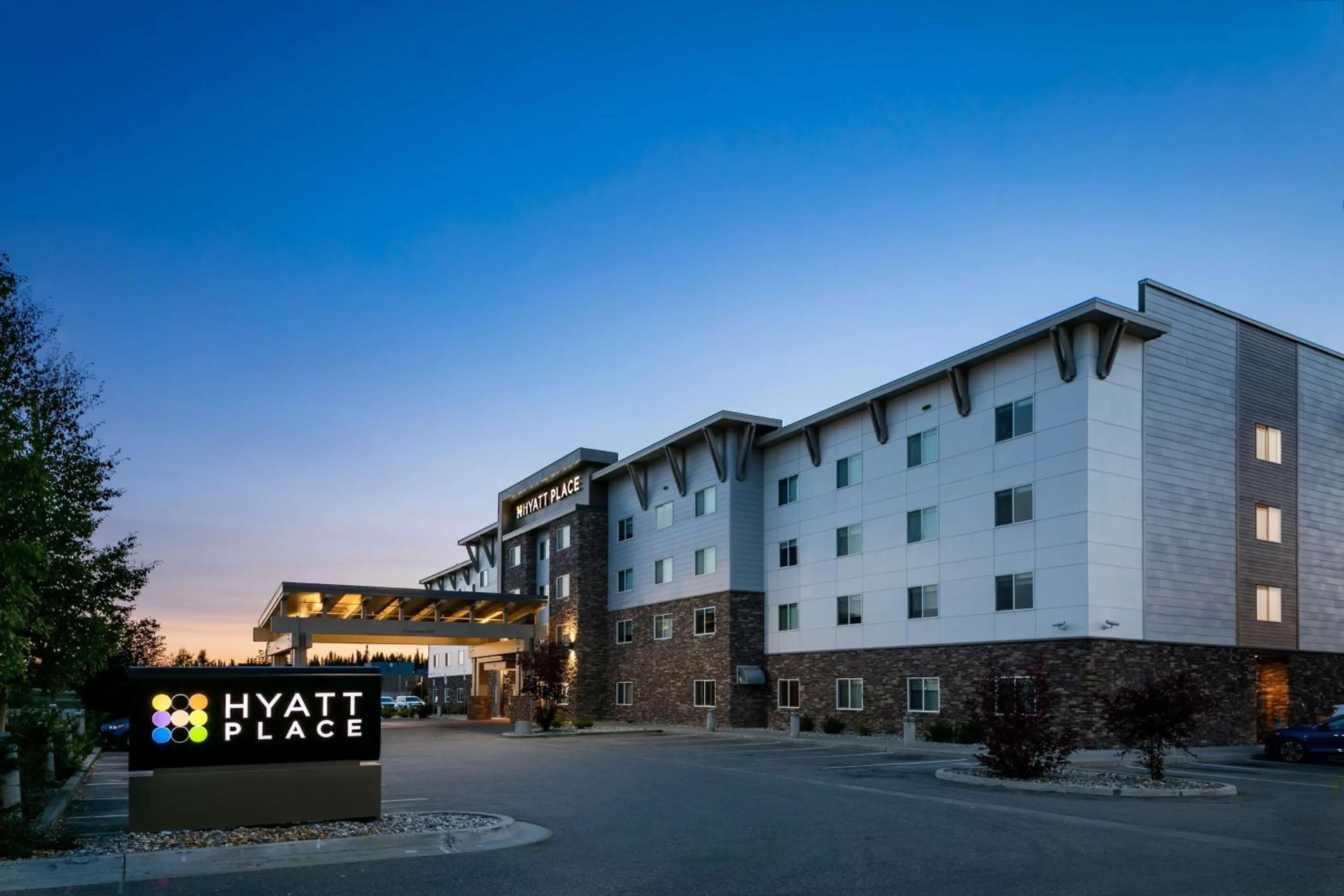 Property building in Hyatt Place Fairbanks