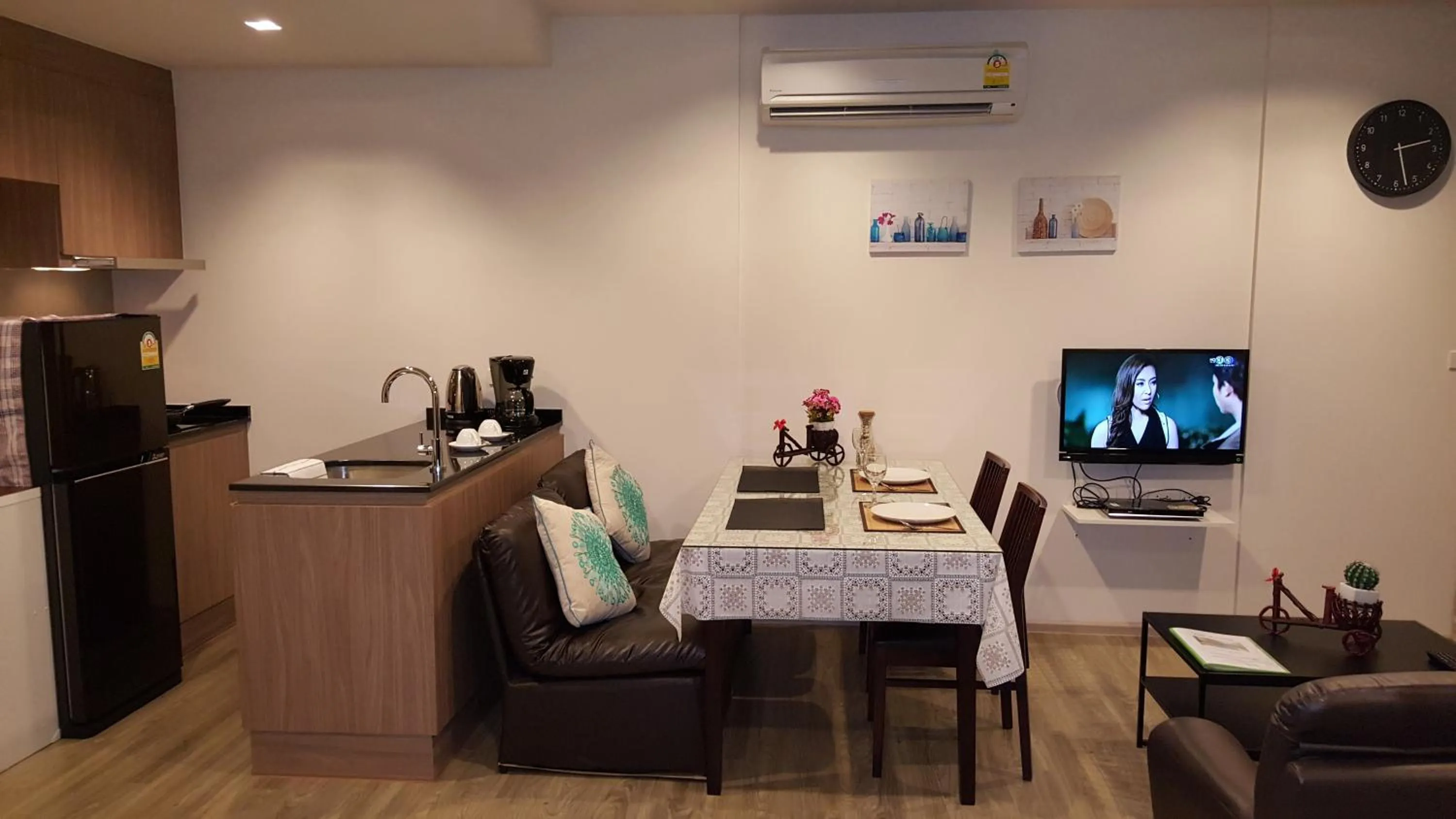 Living room in The Relaxing Room Pool Access at Rain Resort Condominium Cha Am- Hua Hin