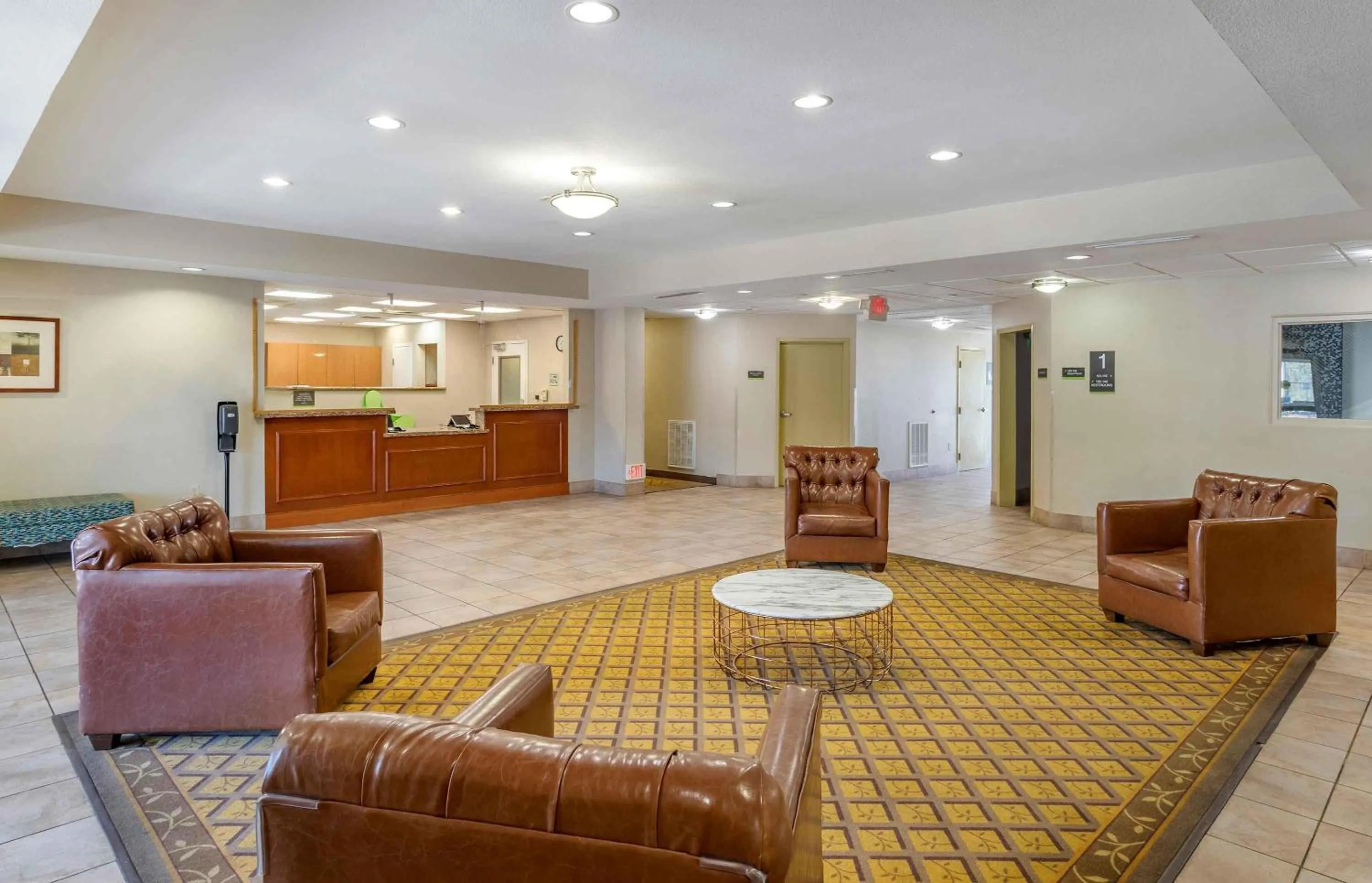 Lobby or reception in Extended Stay America Suites - Houston - IAH Airport