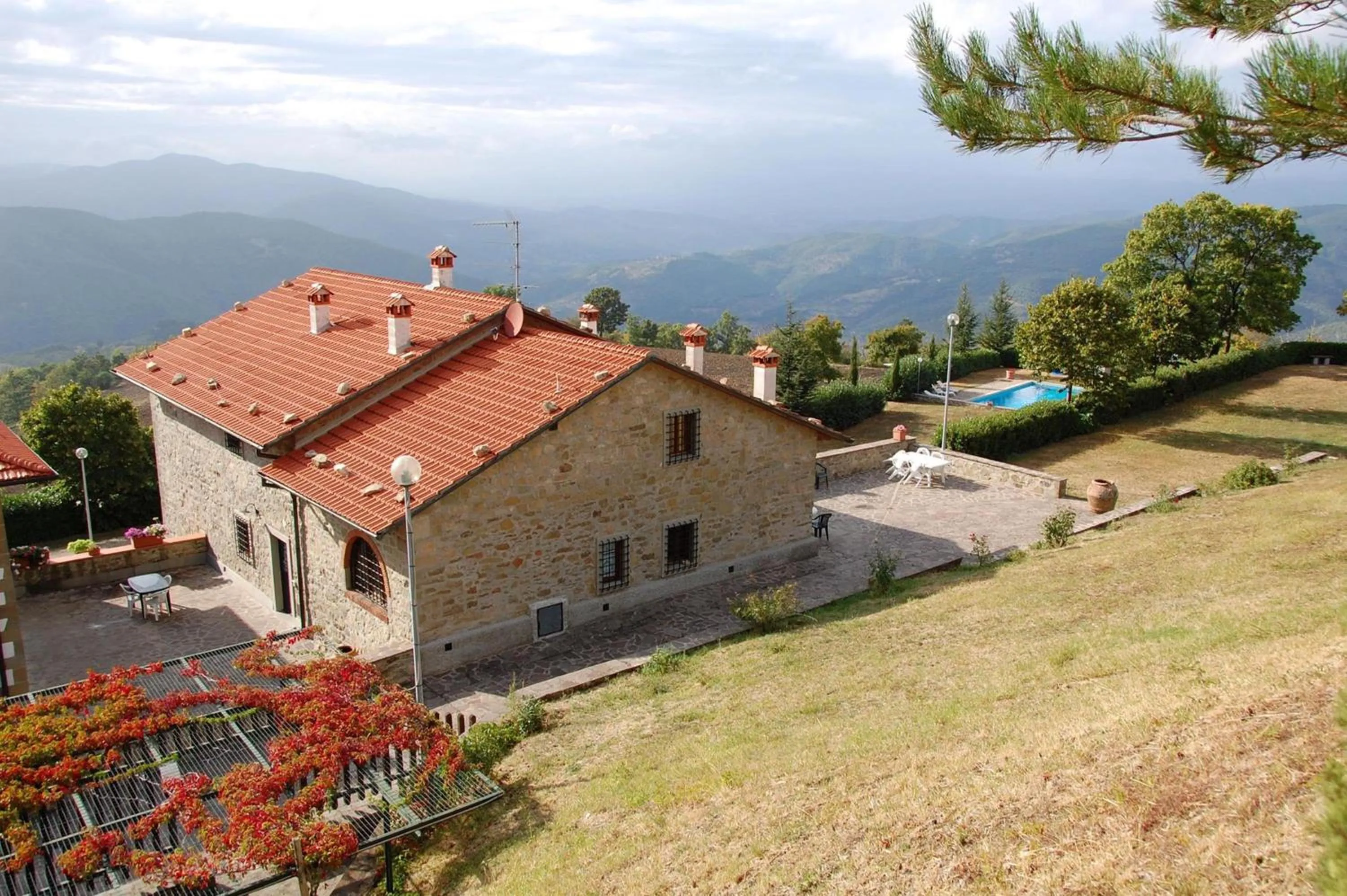 Property building in Agriturismo Casapasserini
