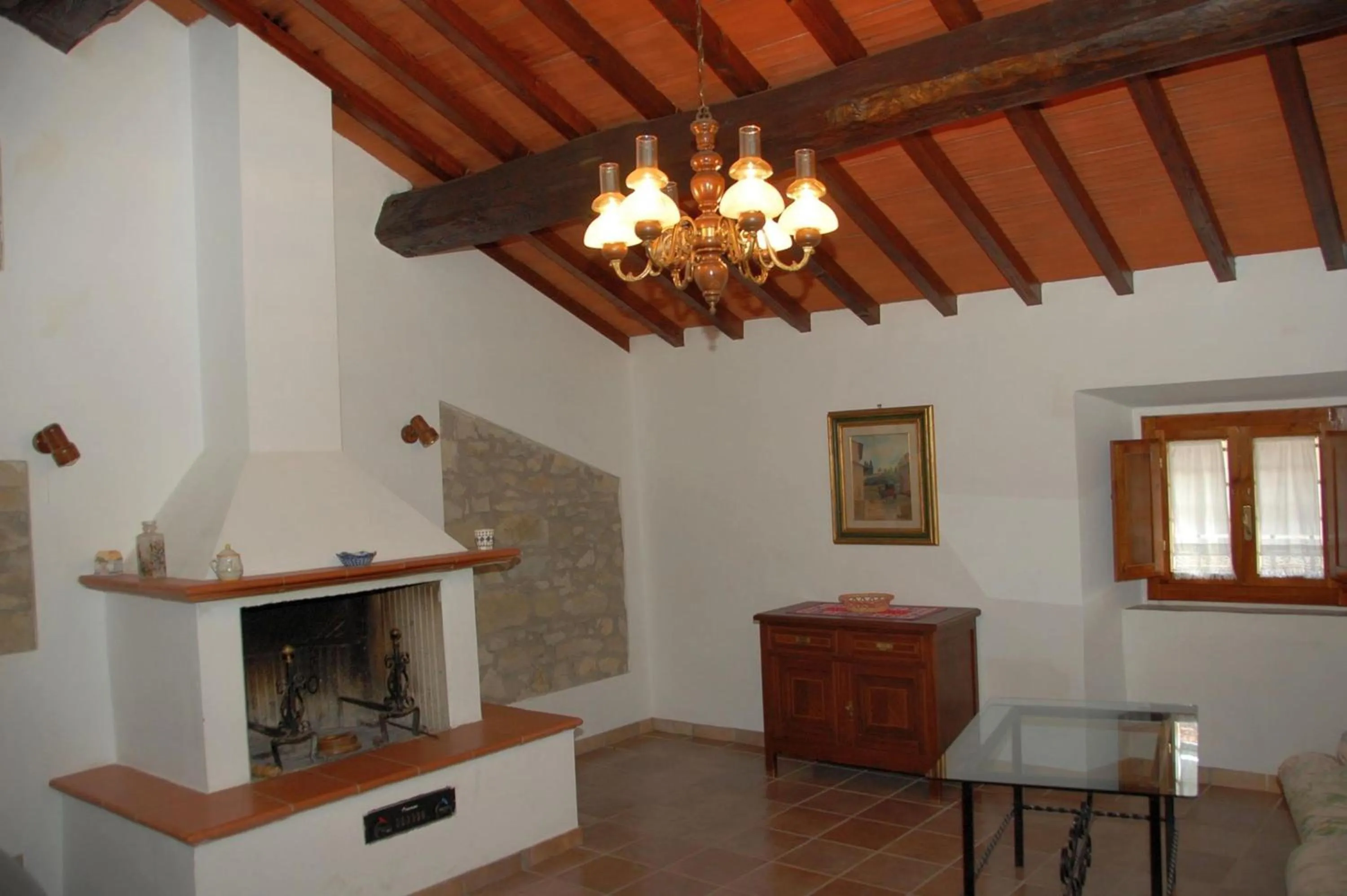 Decorative detail in Agriturismo Casapasserini