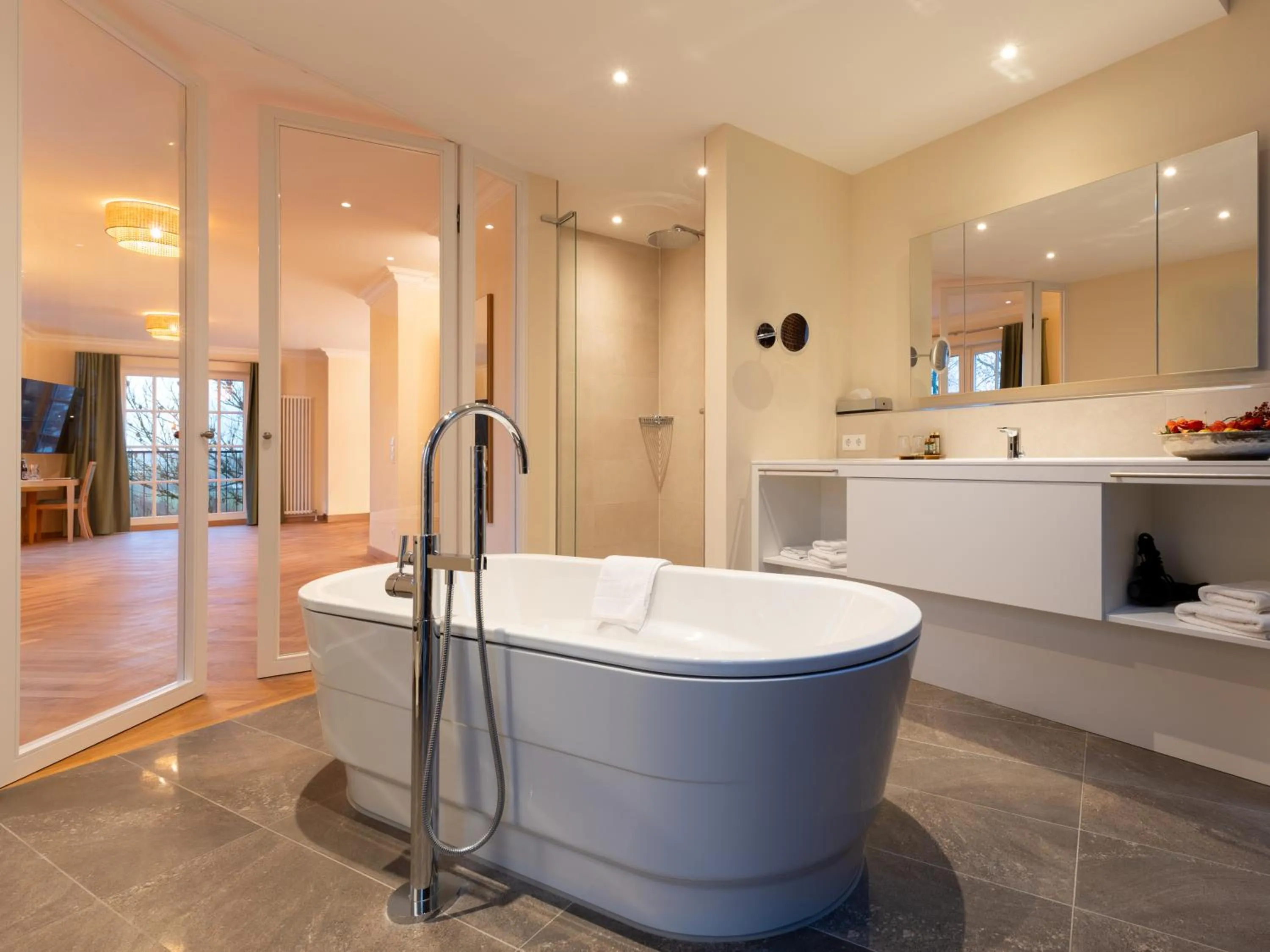 Photo of the whole room in Gutshotel Odelzhausen