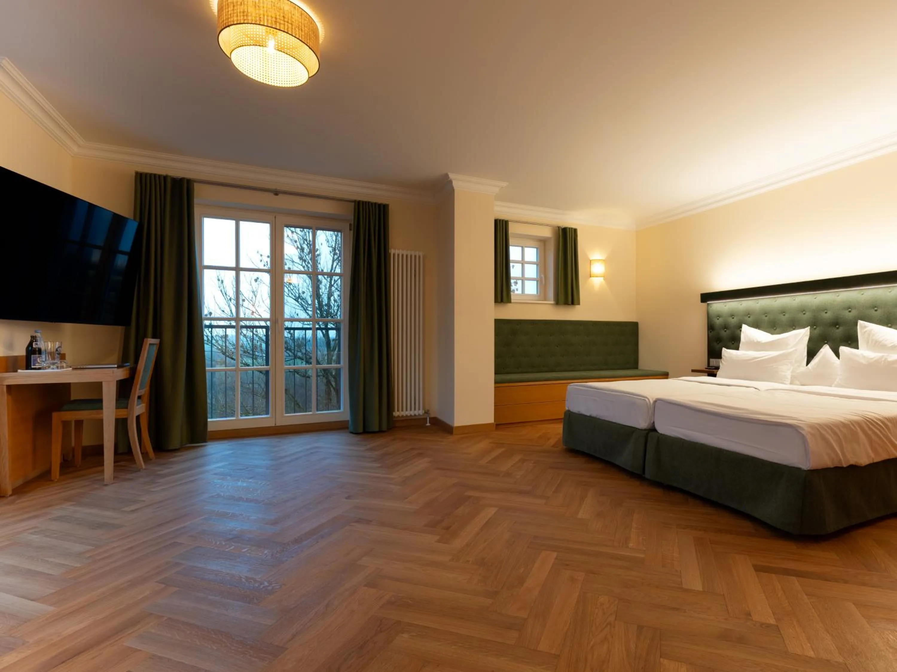 Bed in Gutshotel Odelzhausen