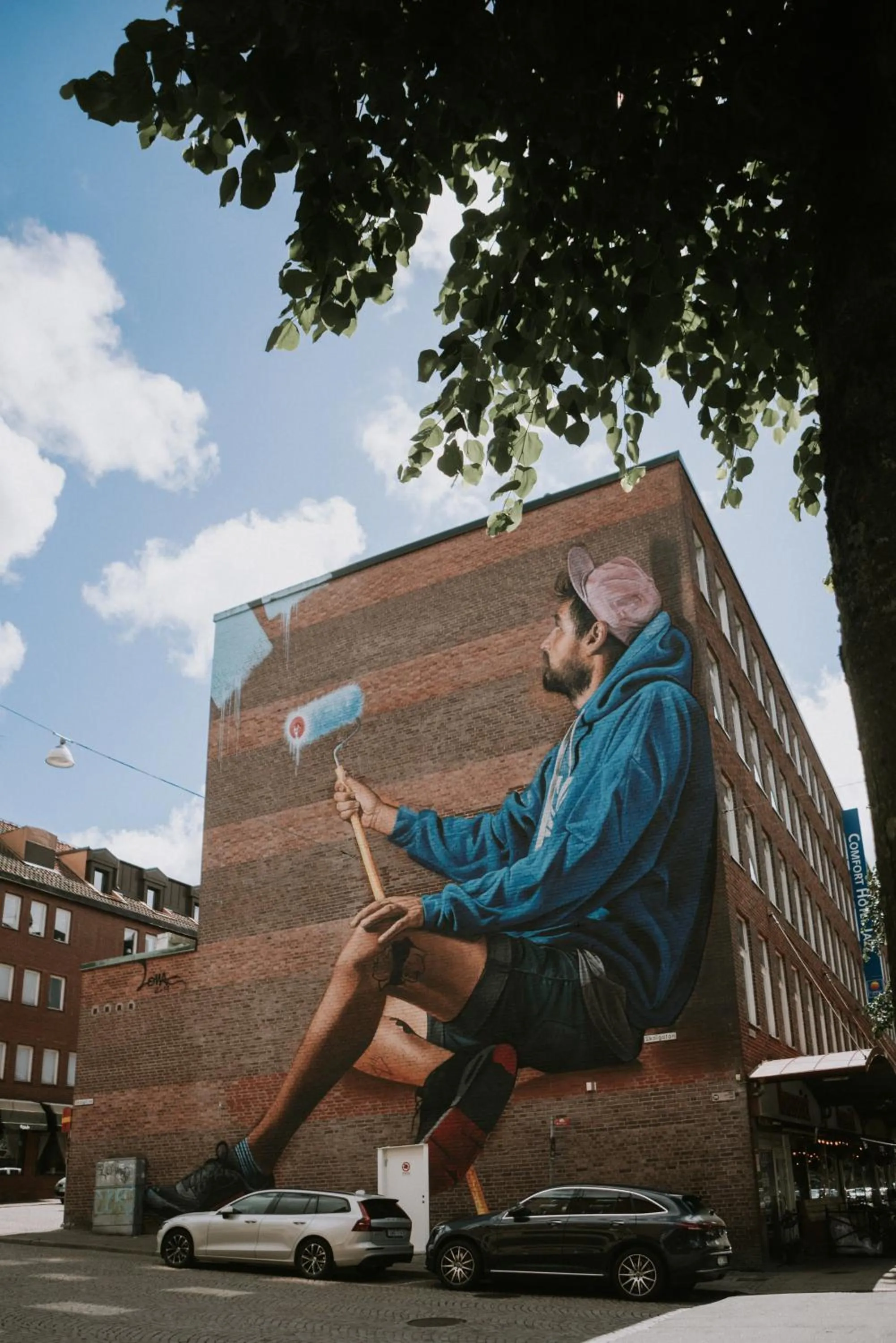 Facade/entrance in Comfort Hotel Jazz, Borås