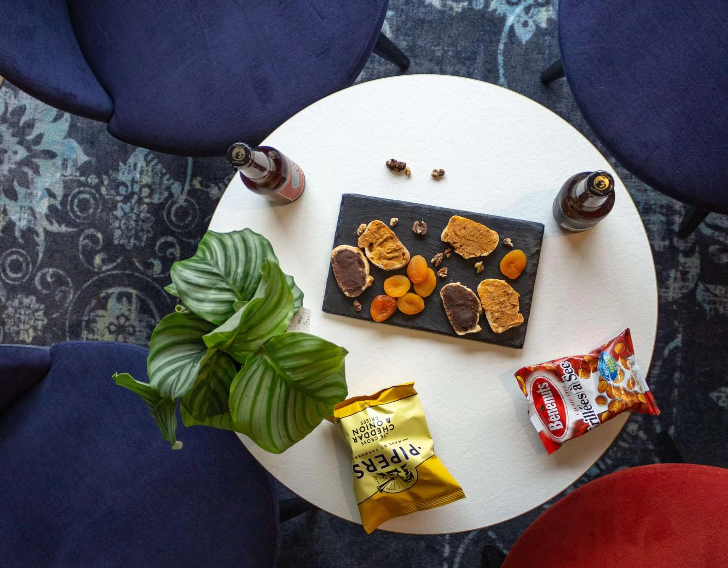 Lounge or bar in Best Western Hotel Atlantys Zenith Nantes